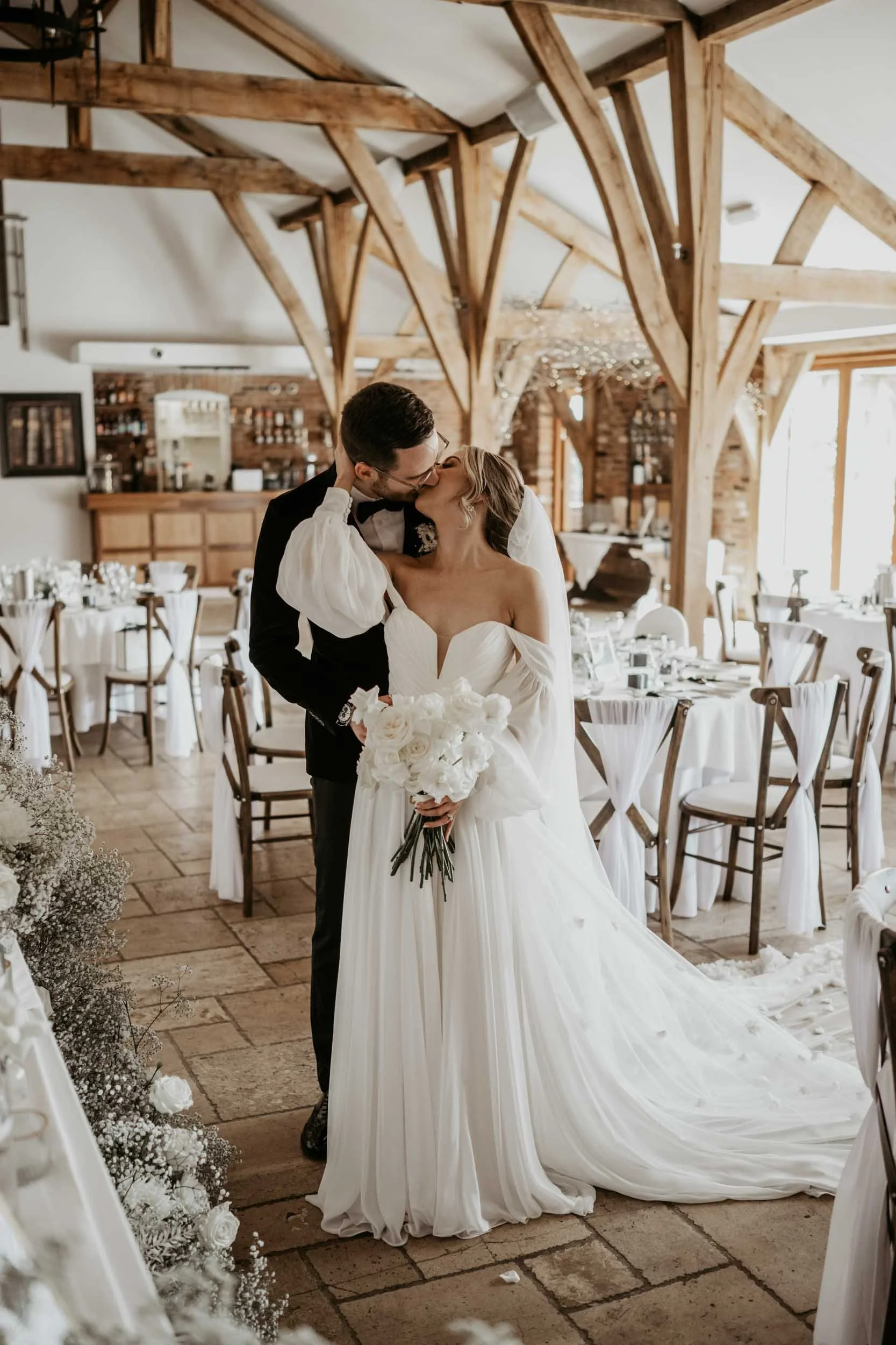 SWANCAR FARM - JENNA & ROB (10).jpg