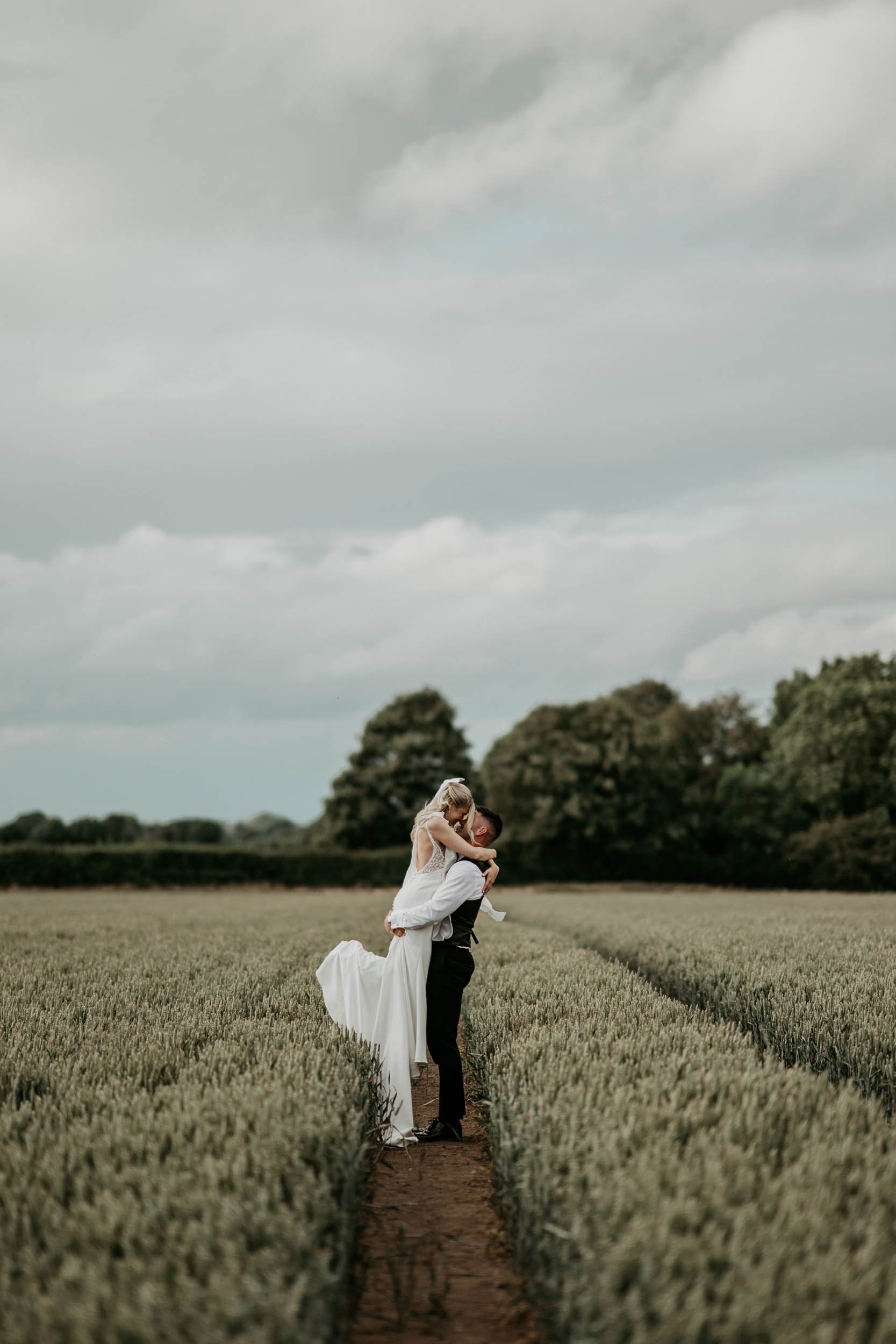 THE NORMANS - BECKY & LUKE (44).jpg