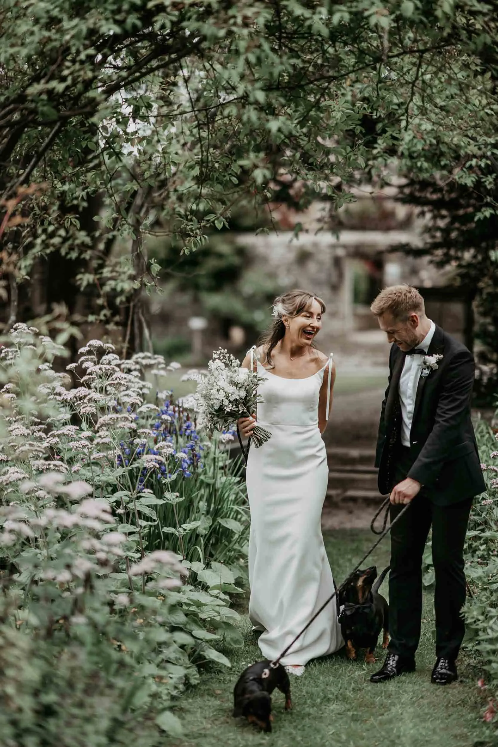 EYAM HALL BEC & JONO (10).jpg