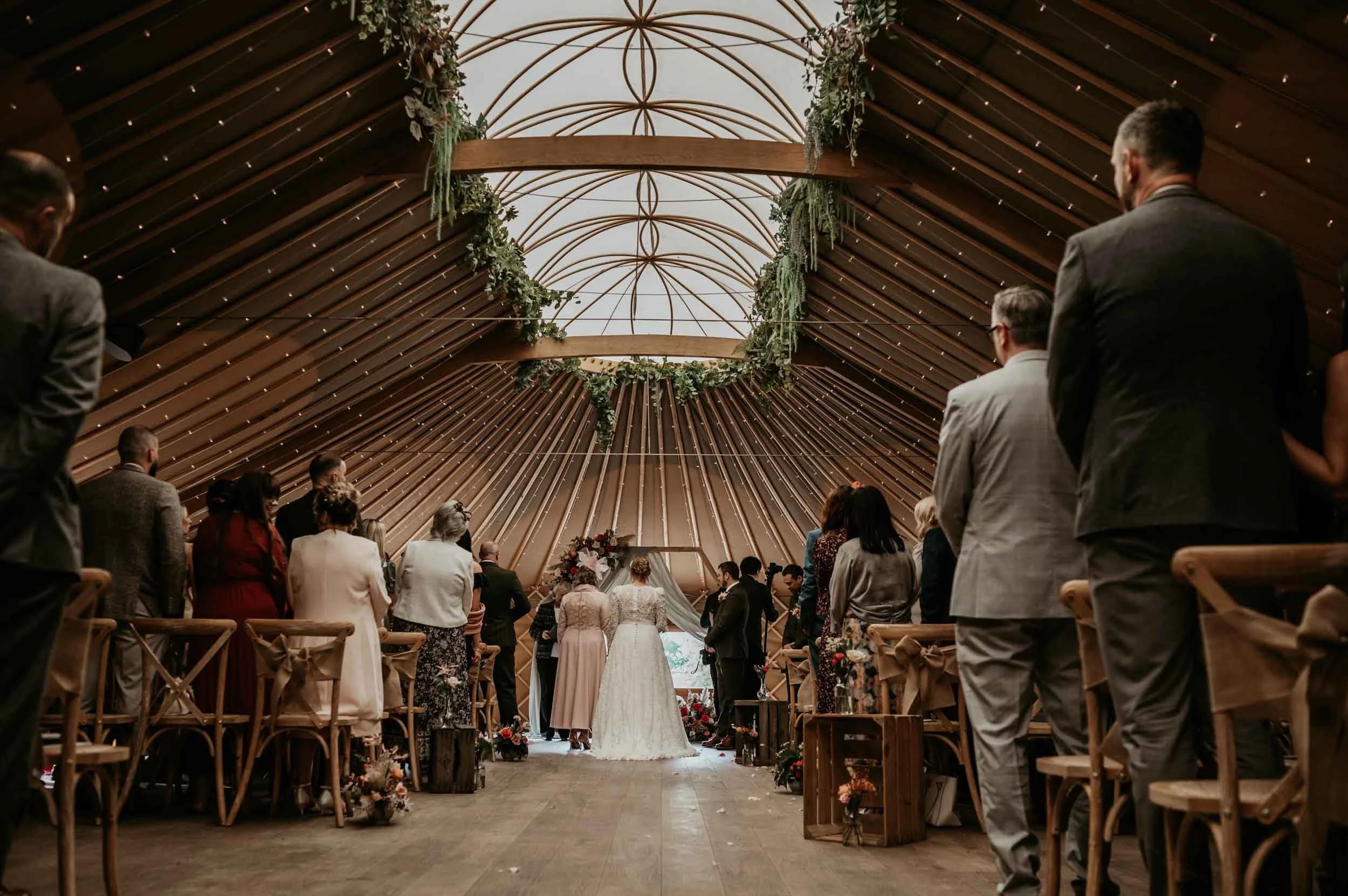 Thorpe Garden Wedding Photography (21).jpg