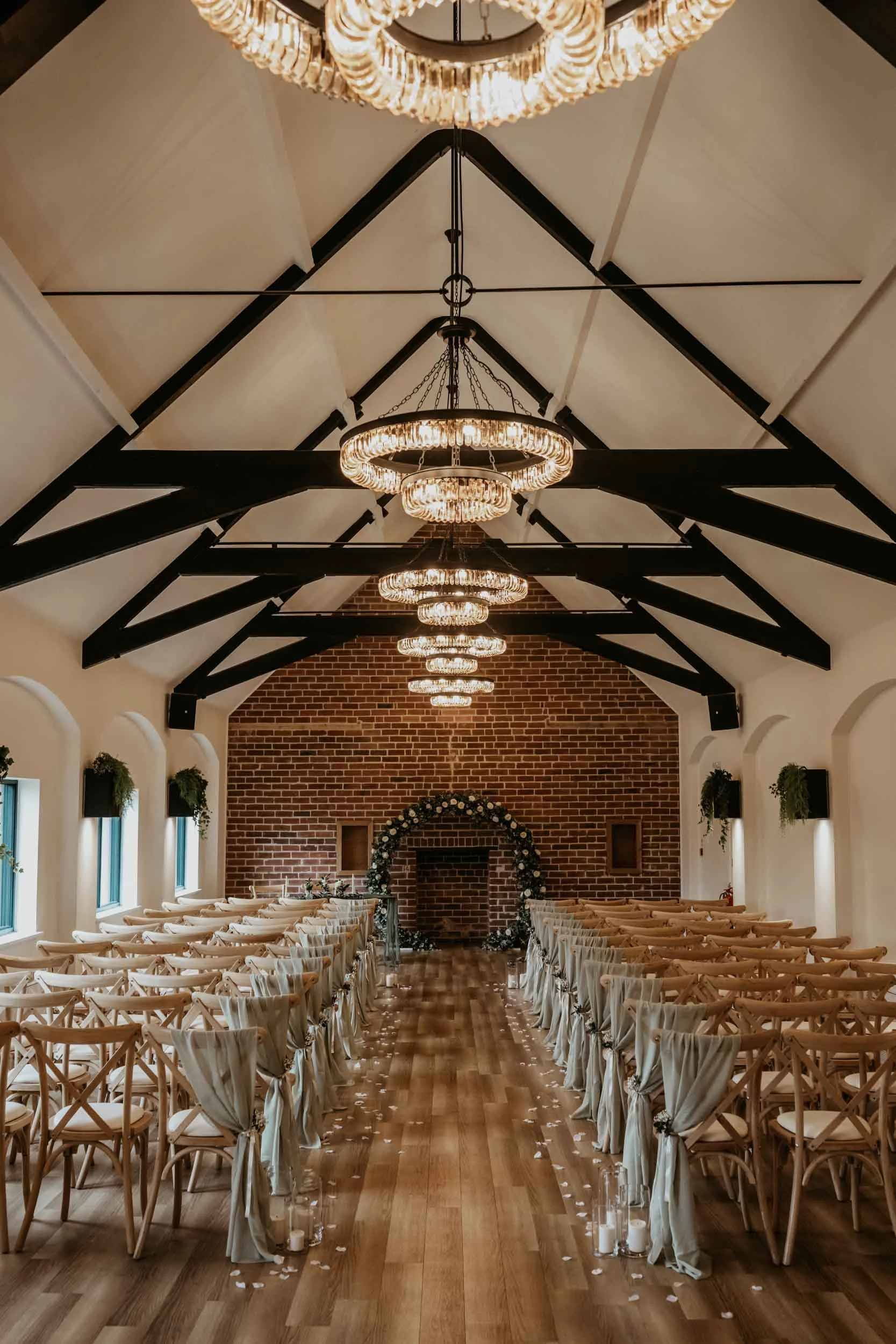 Whistle Barns Wedding photography (8).jpg