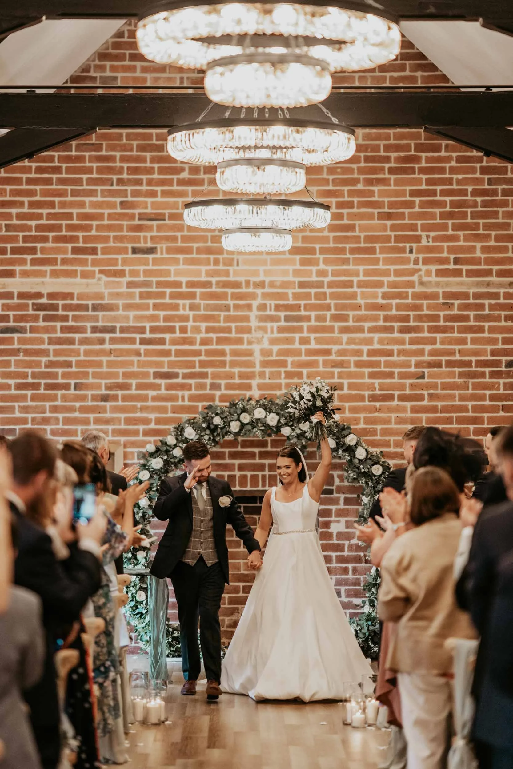 Whistle Barns Wedding photography (36).jpg