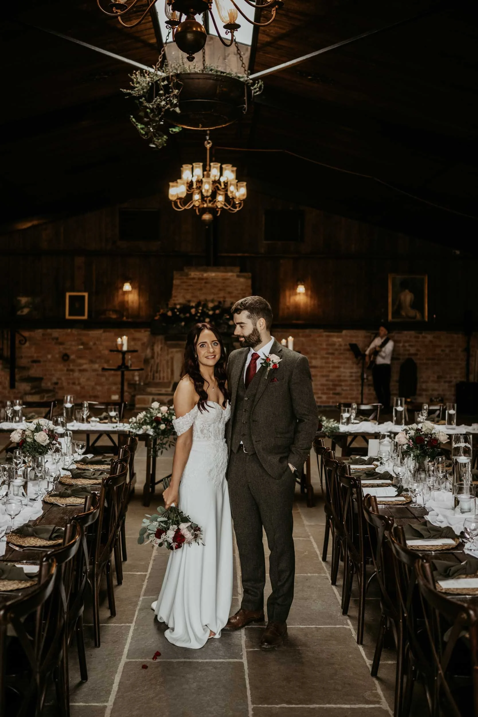 WILLOW MARSH FARM - HANNAH & LIAM (49).jpg