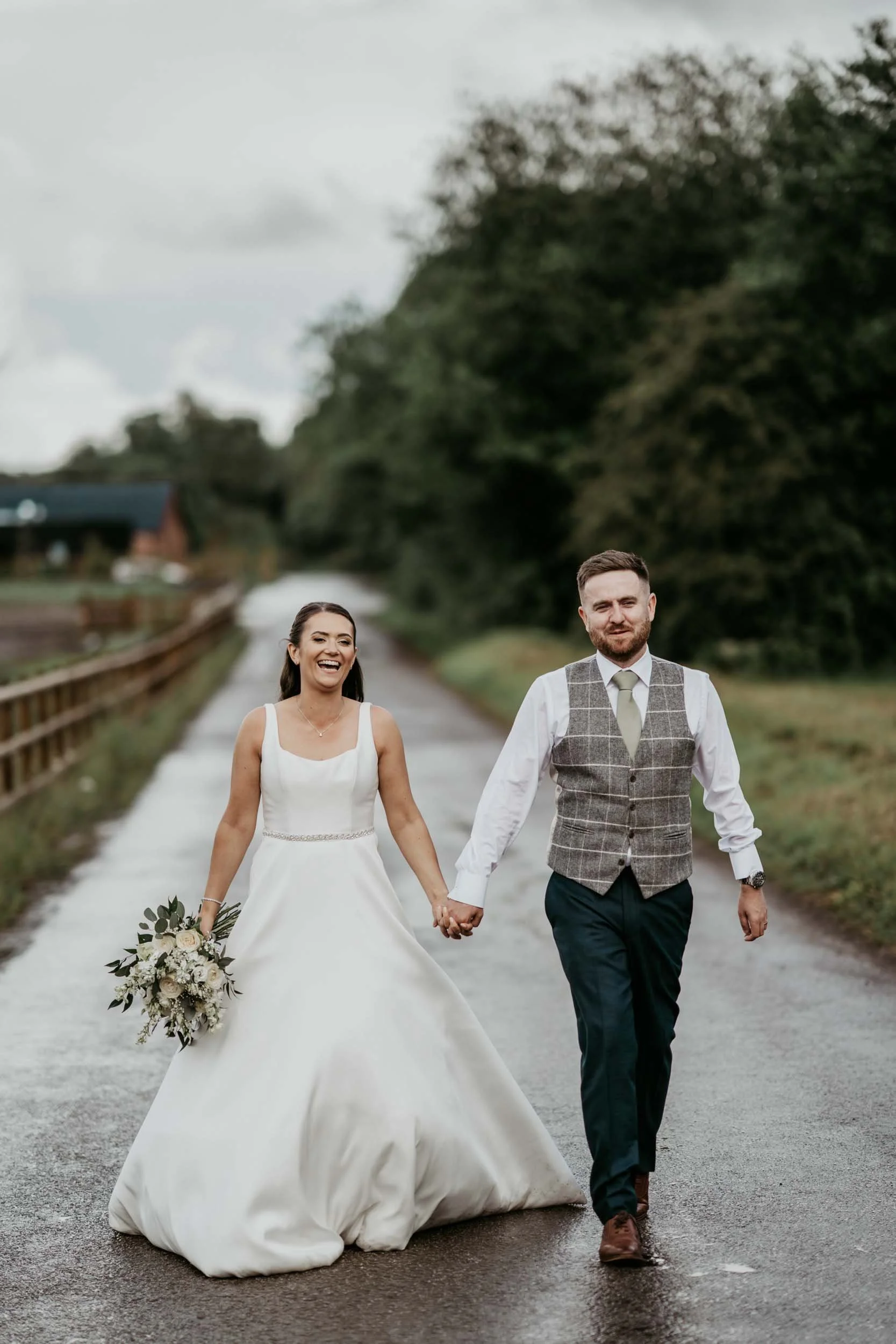 Whistle Barns Wedding photography (95).jpg