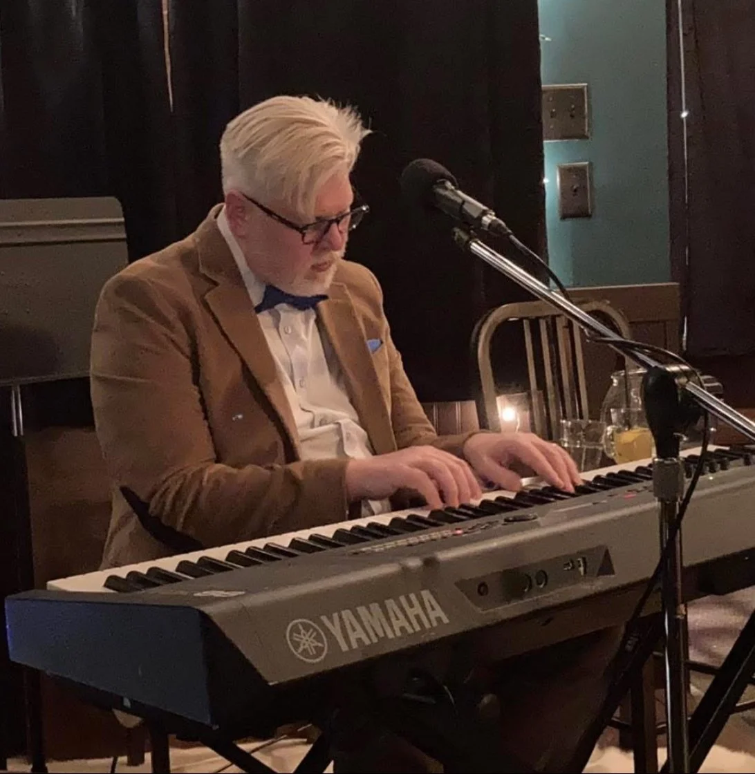 Live Music by Lars Carlson