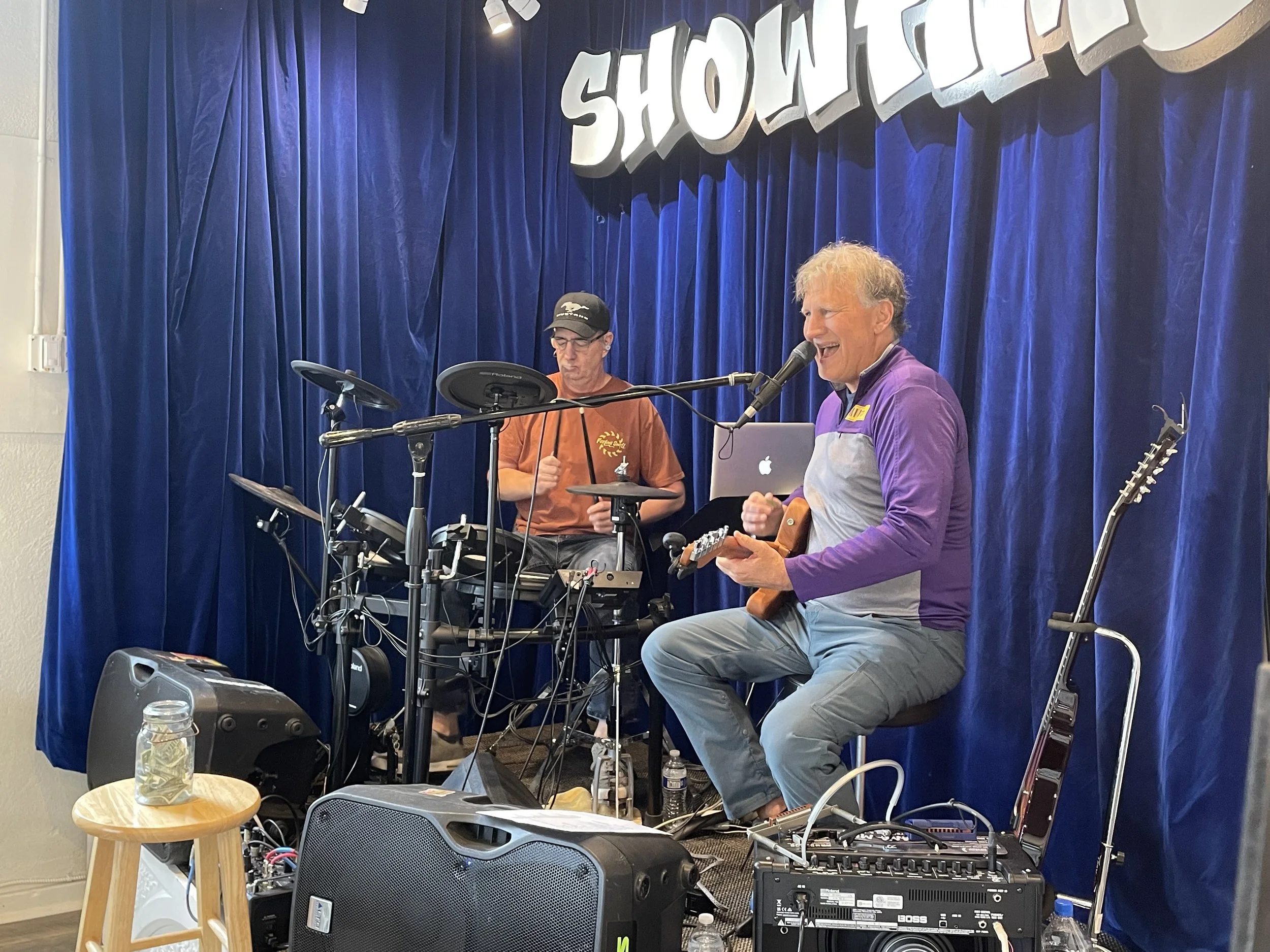 Live Music by The Rusty Hinges