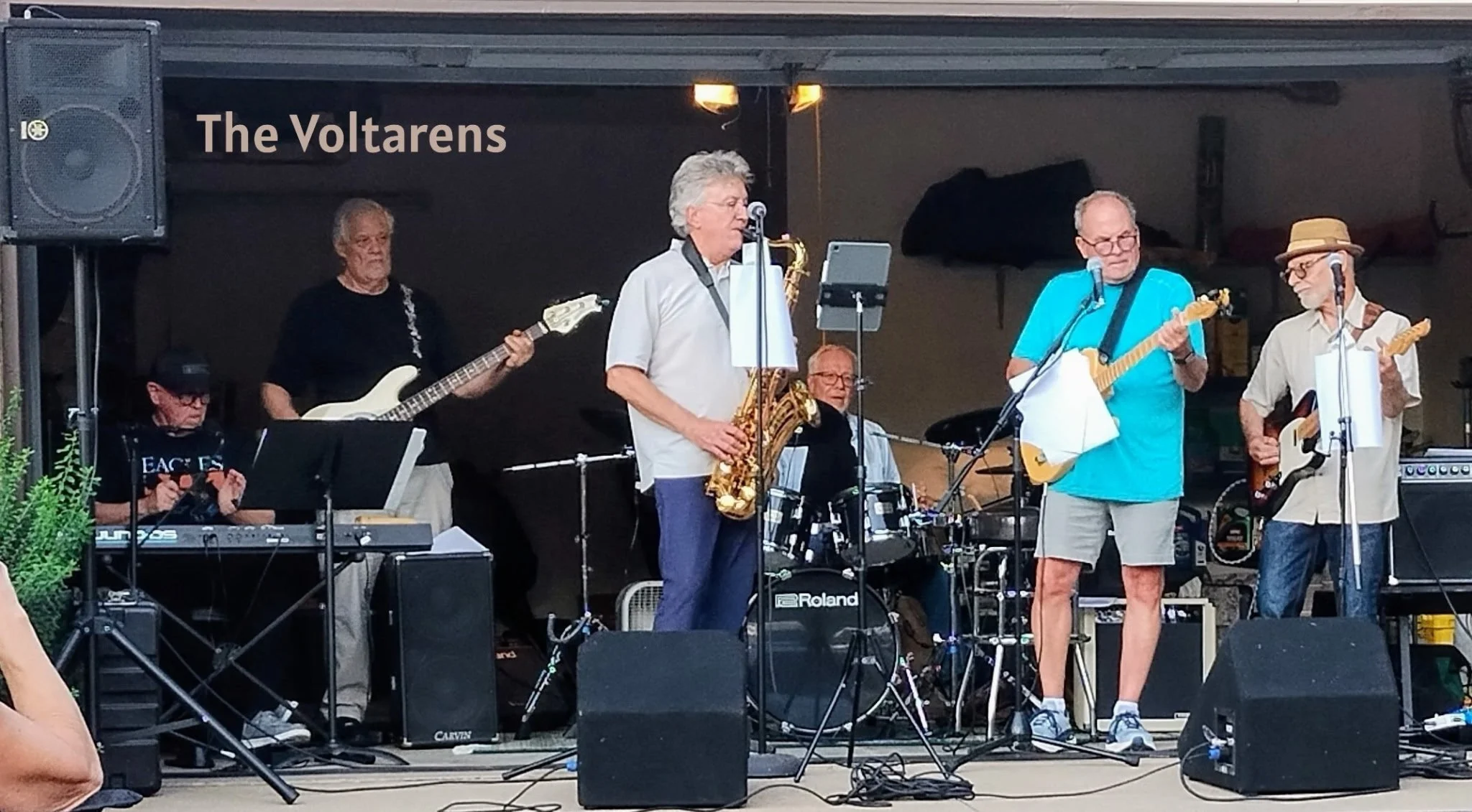 Live Music by The Voltarens