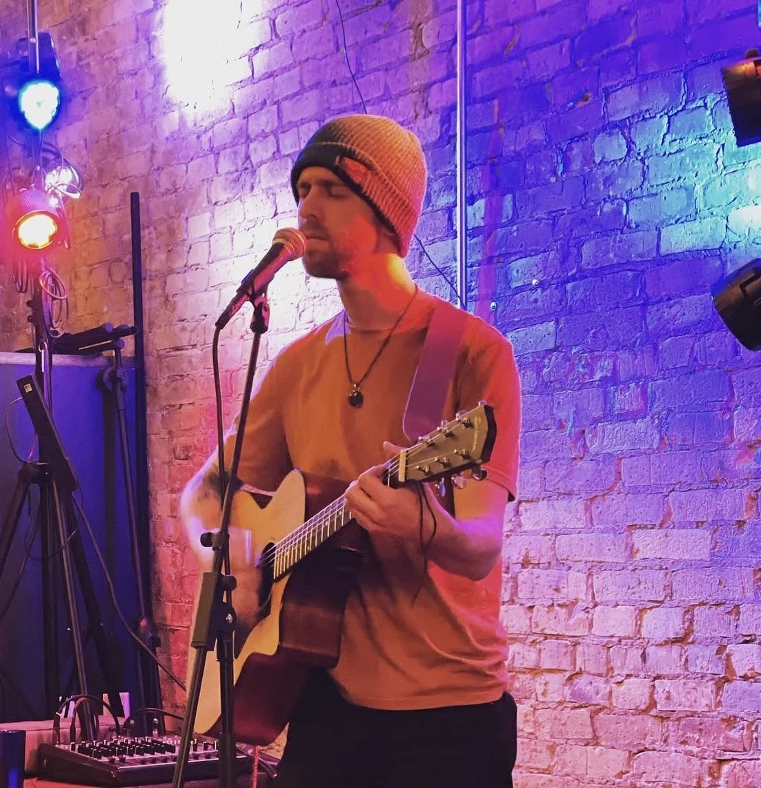 Cave Canary- Electric Guitarist/Singer/Songwriter 