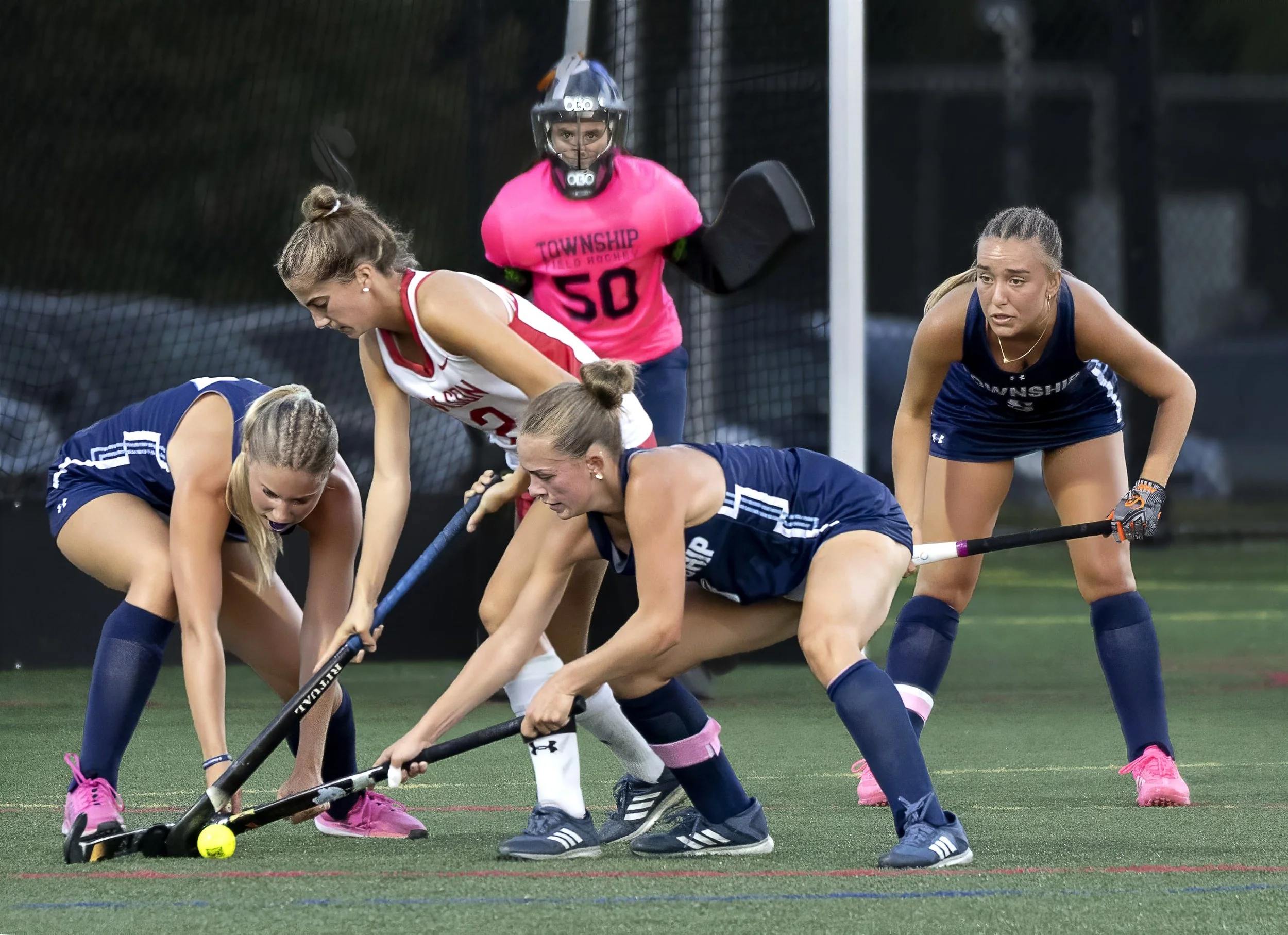 Sidni Templeton, Abby Zerbe convert late penalty corners in 2-0 Wilson dub against Manheim Township: field hockey