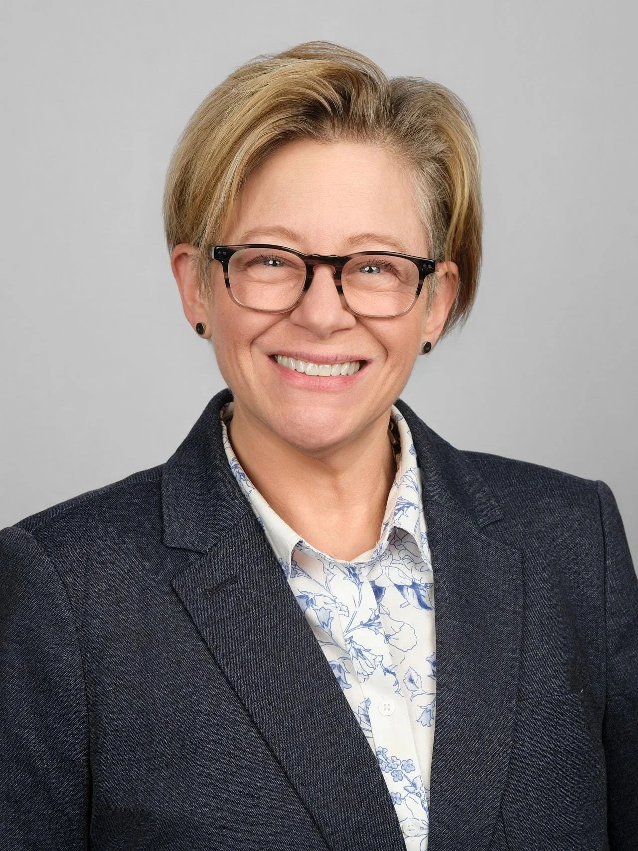 Lona Dallessandro, Hatch Bloomington Judge