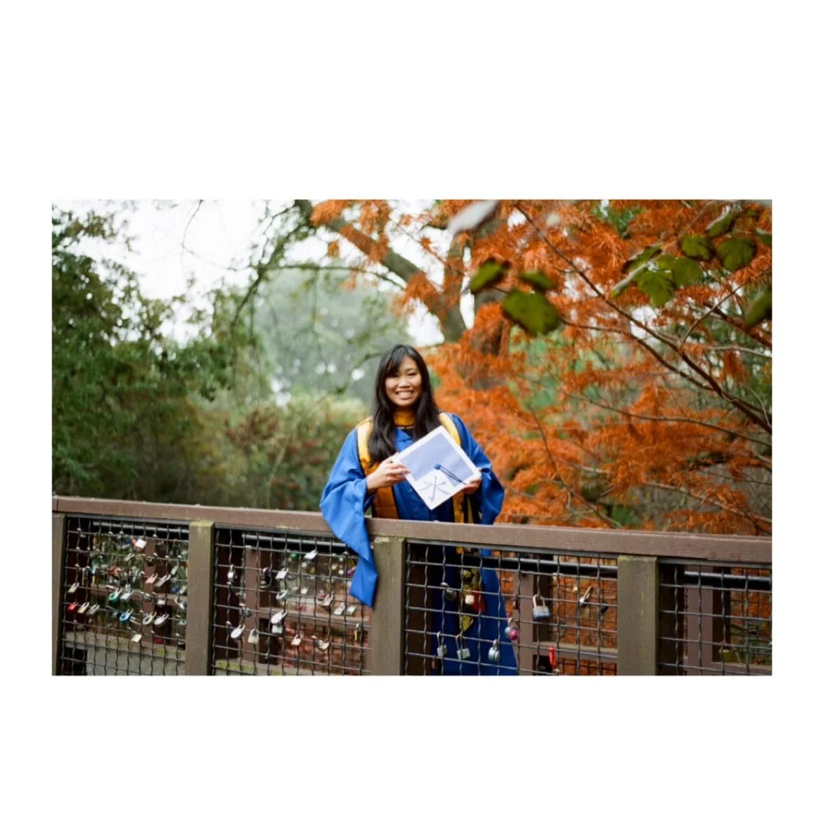 December 13, 2025 on the UC Davis campus for Chrissy&rsquo;s graduation photos with Daicy! 

#portra400 #35mm #olympusom1 #pentaxk1000
