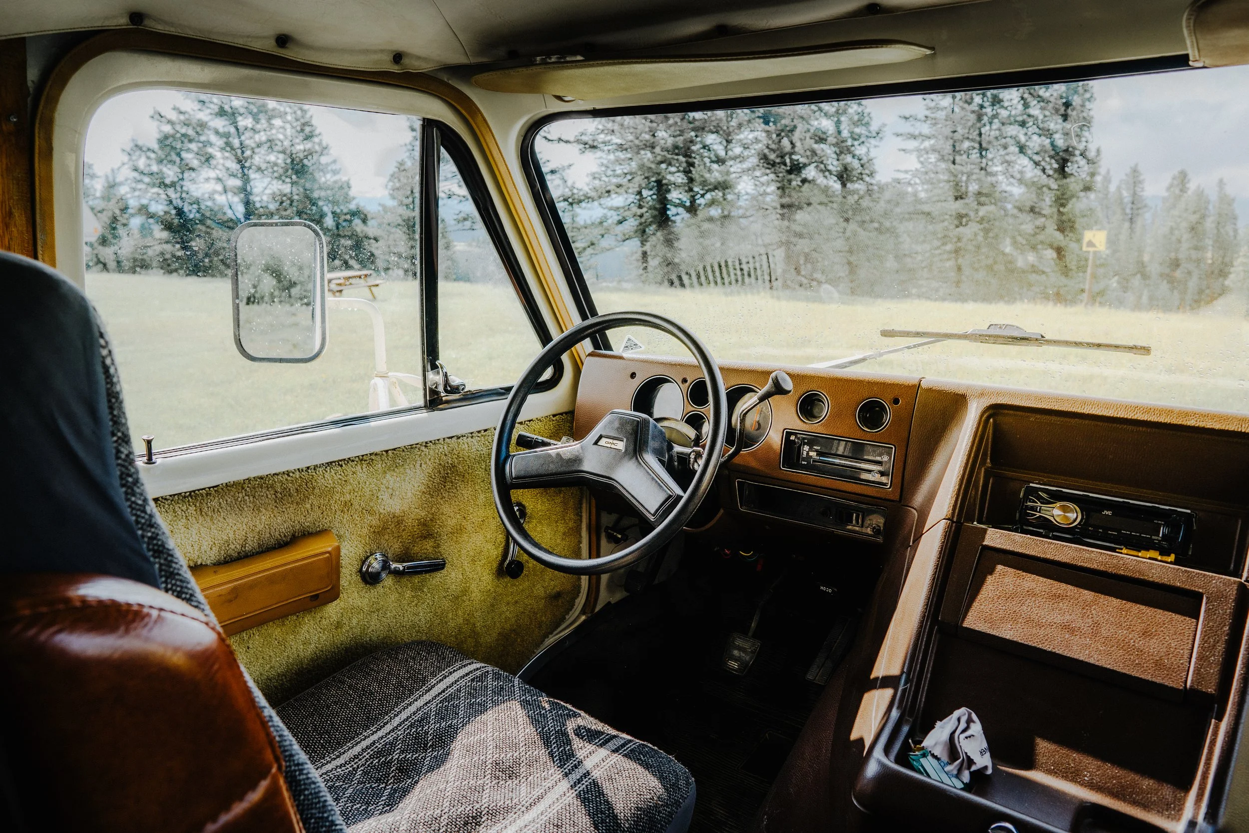 Donna Interior 1