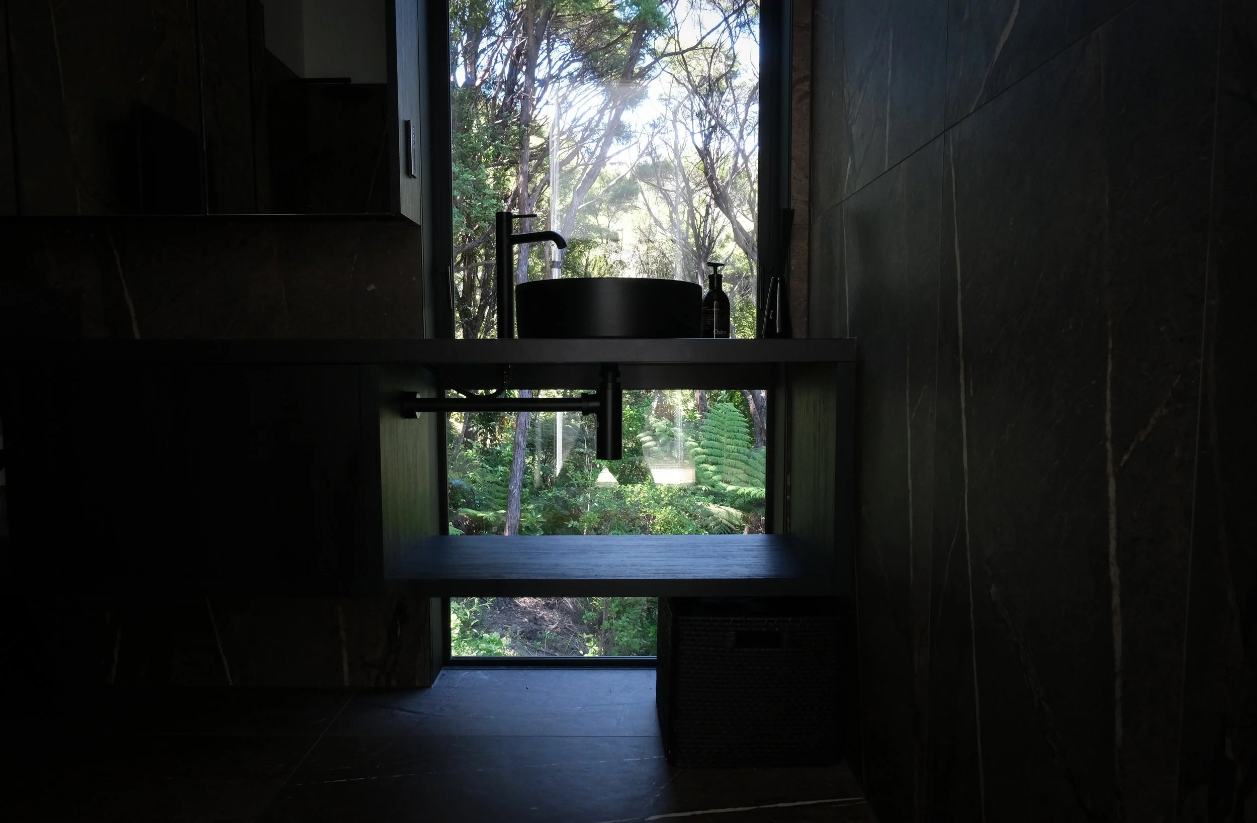 An image of the Bathroom of Waiheke House