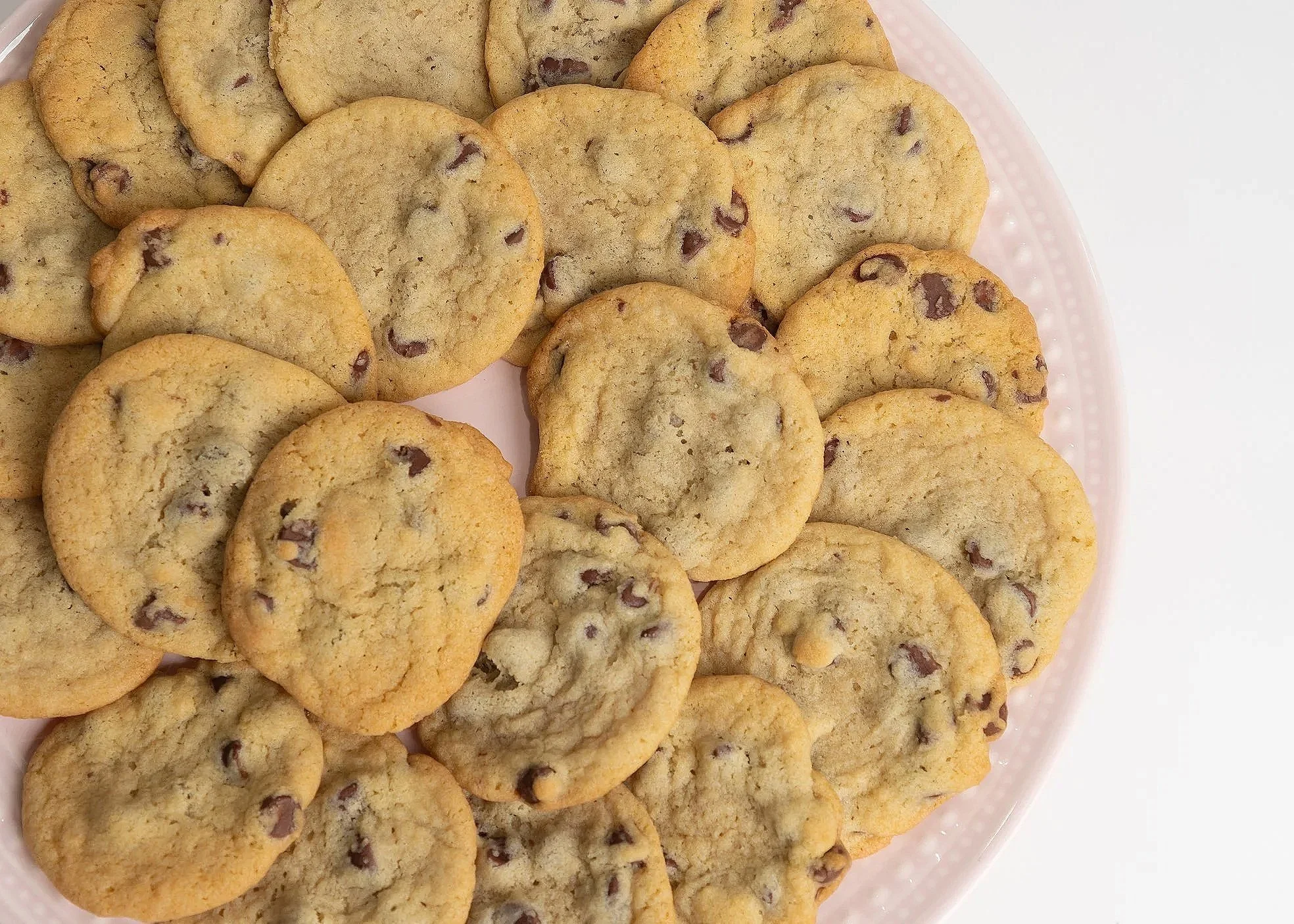 tray of chocolate chip cookies