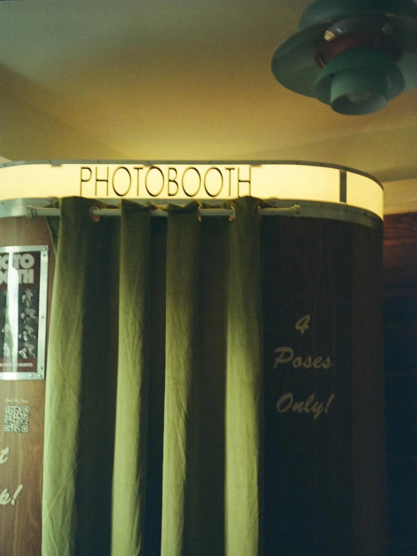 memories made here 🤎

#photobooth #detroitphotobooth #michiganwedding #Detroitwedding #detroitbride