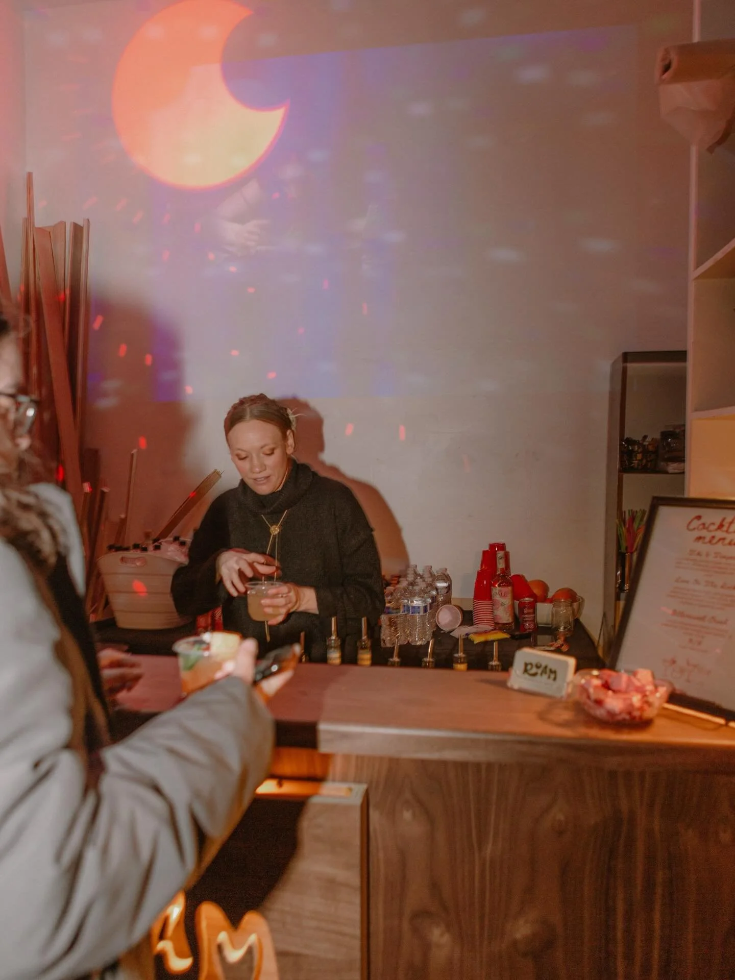 Last day of women&rsquo;s month and I need to shout out @lindsey.land.delight &amp; @brenda_leanne 😭 Roam would not be what it is without them!

Lindsey was my sounding board for Roam&rsquo;s mobile bar and truly teaches me so much. She&rsquo;s also