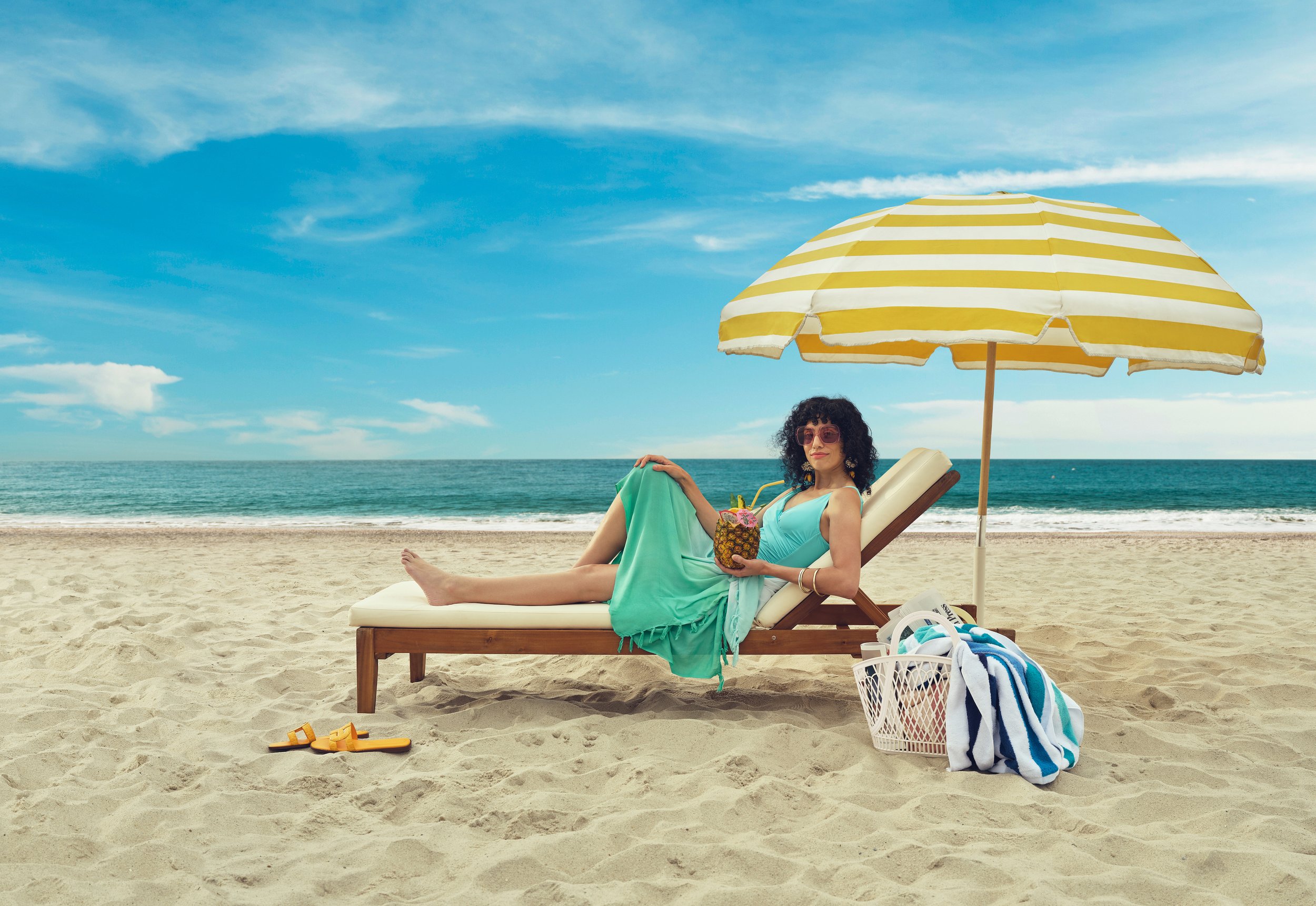 24-190_BETT_Spirit_01_crazyStraw_COMP04_UMBRELLA.jpg