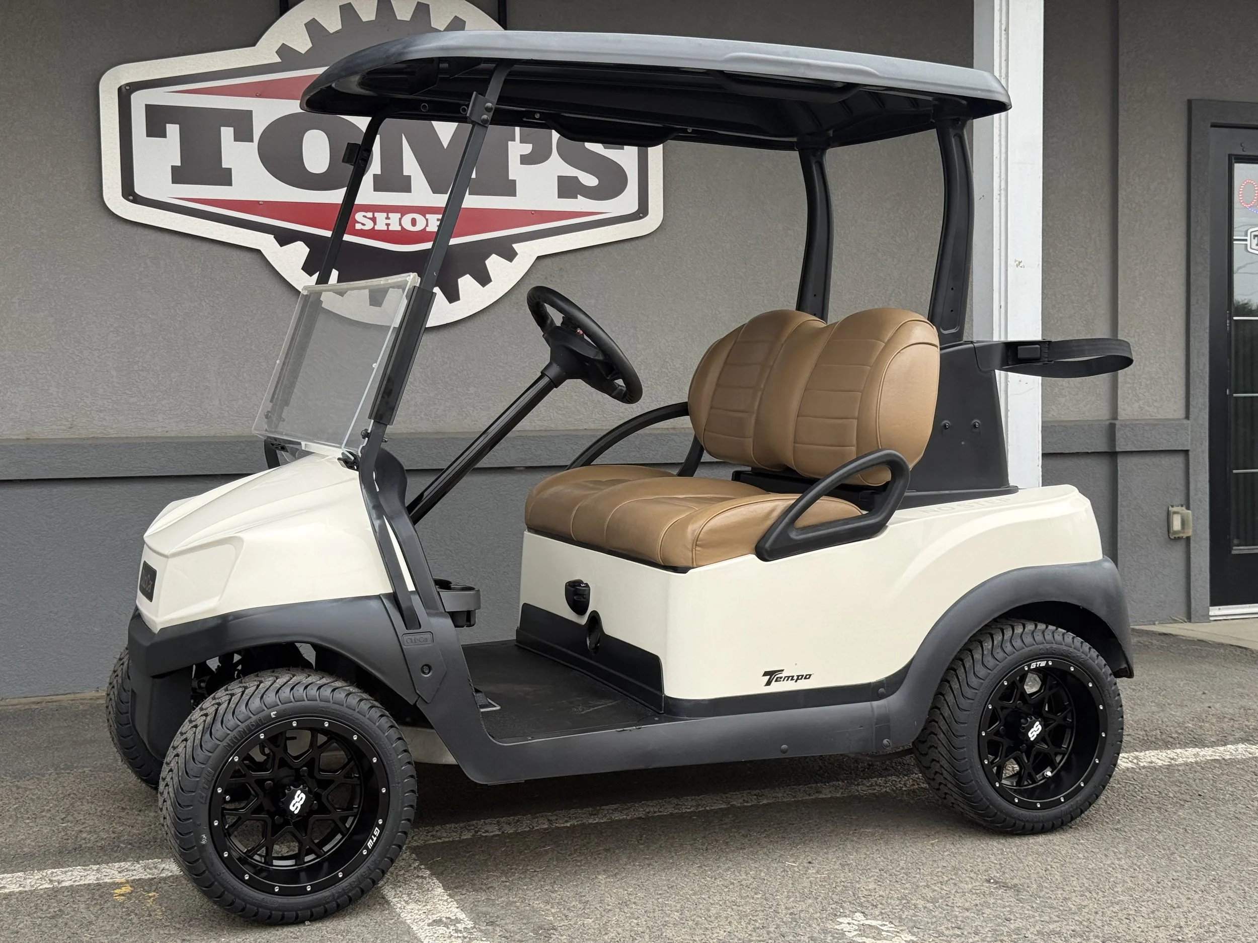 2023 Club Car Tempo. New Lithium Battery. (914)