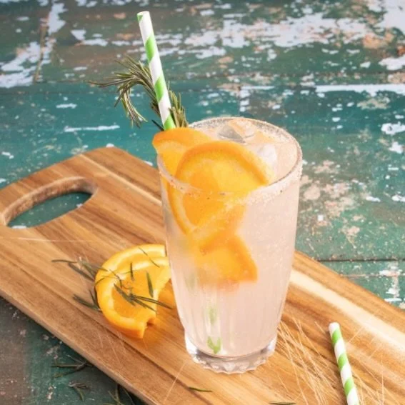 Paloma the drink of choice! Tequila, @capisparkling grapefruit soda + lime, served in a chilled glass with a spicy rim, stay + have some Nachos Libres!
