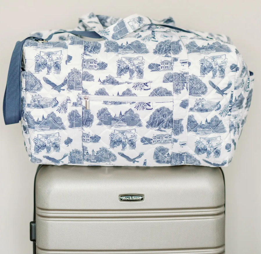 Duffle Photo.png