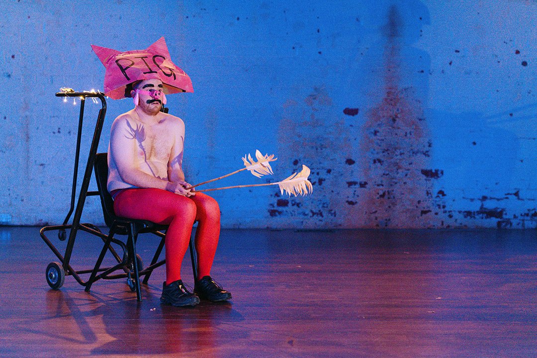 Death of The Pig. 
(Photo by Georgia Wiggs/T&T photo agency)