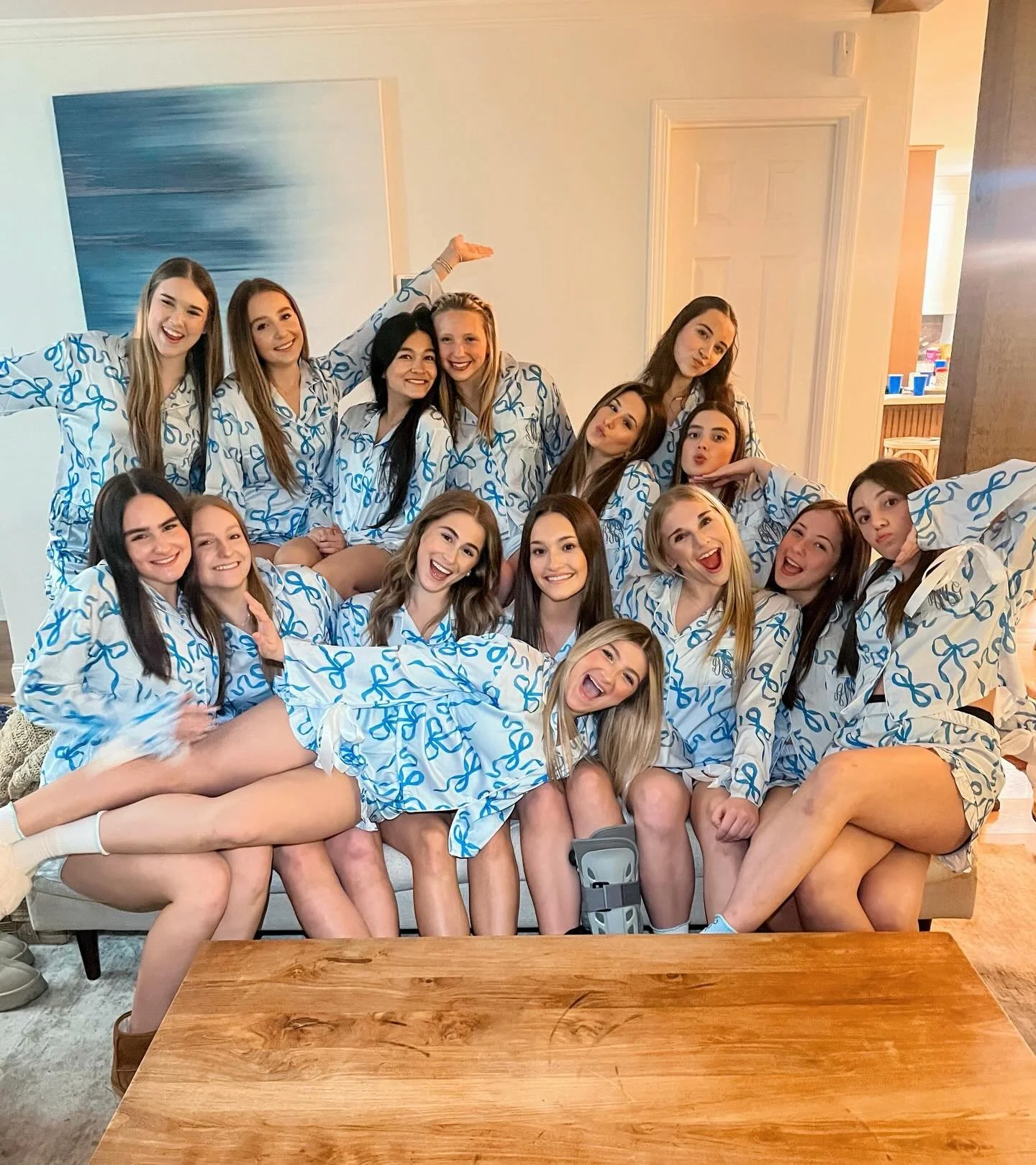 Wishing you all a very Spinnie Christmas and a Happy New Year! 🩵 ❄️ 

#seastheday #gotspinnakers #tcd