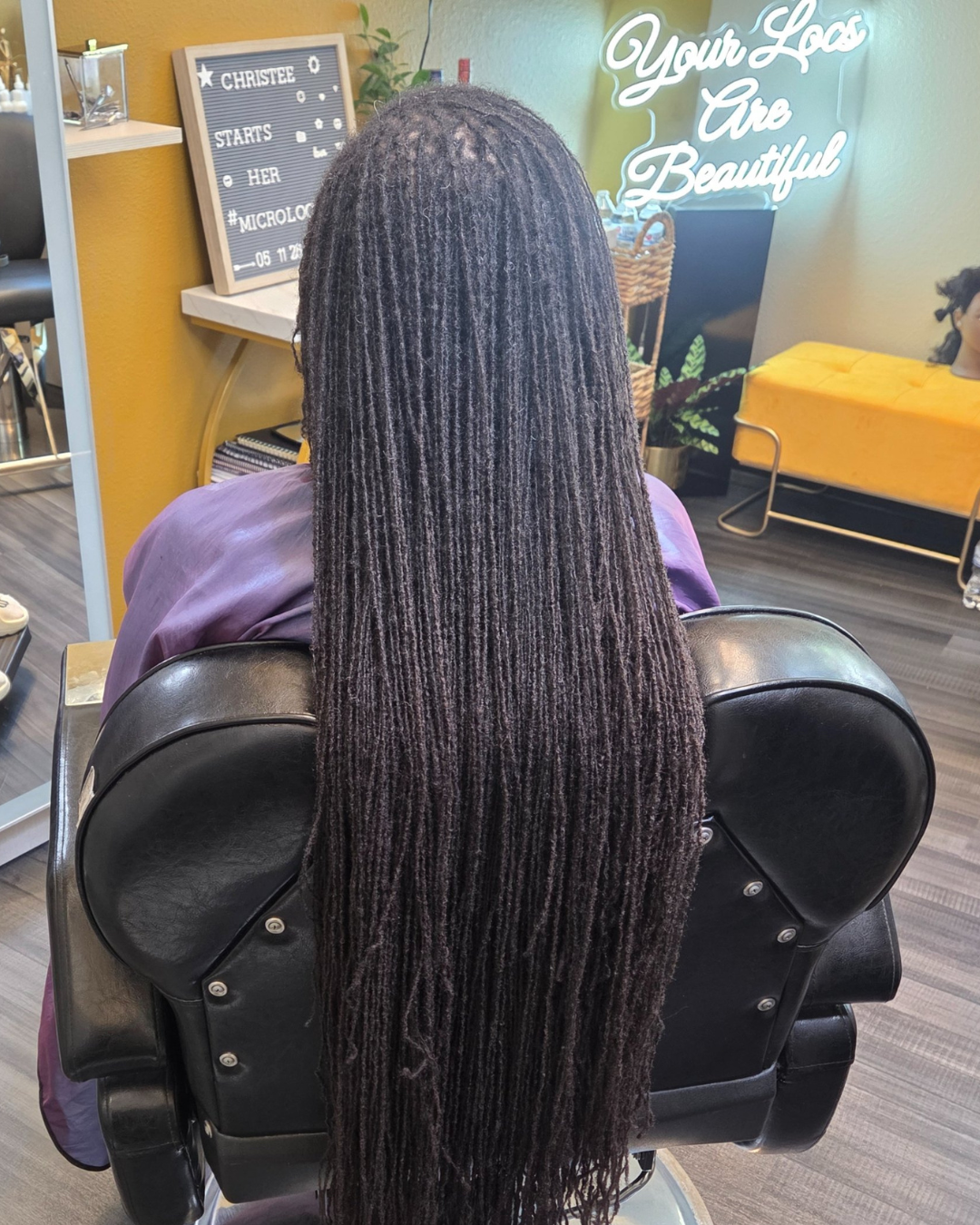 mature microlocs or Sisterlocks maintained by Shamate Reid Brown in Oakland, California