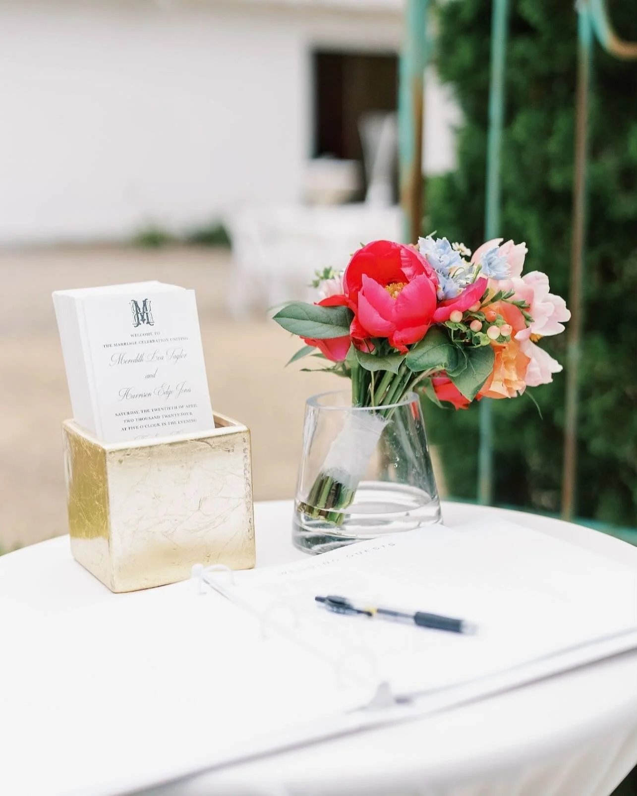 a moment for the wedding programs ✨