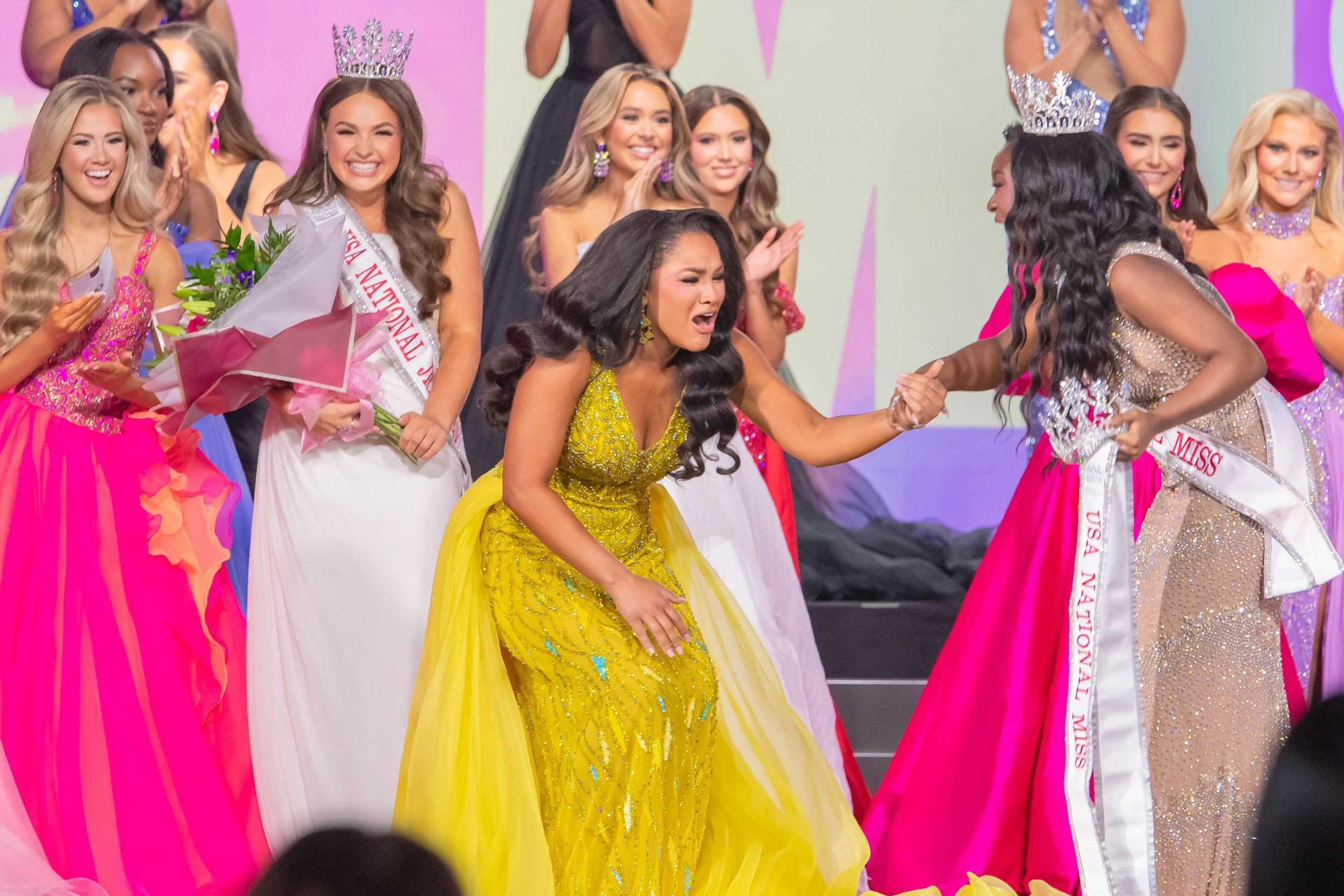 NO LOGO_MISS CROWNING MOMENTS-1.jpg