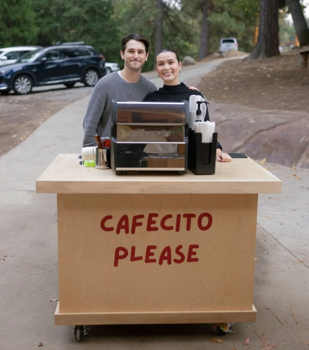 Coffee Please .. ☕️🎄