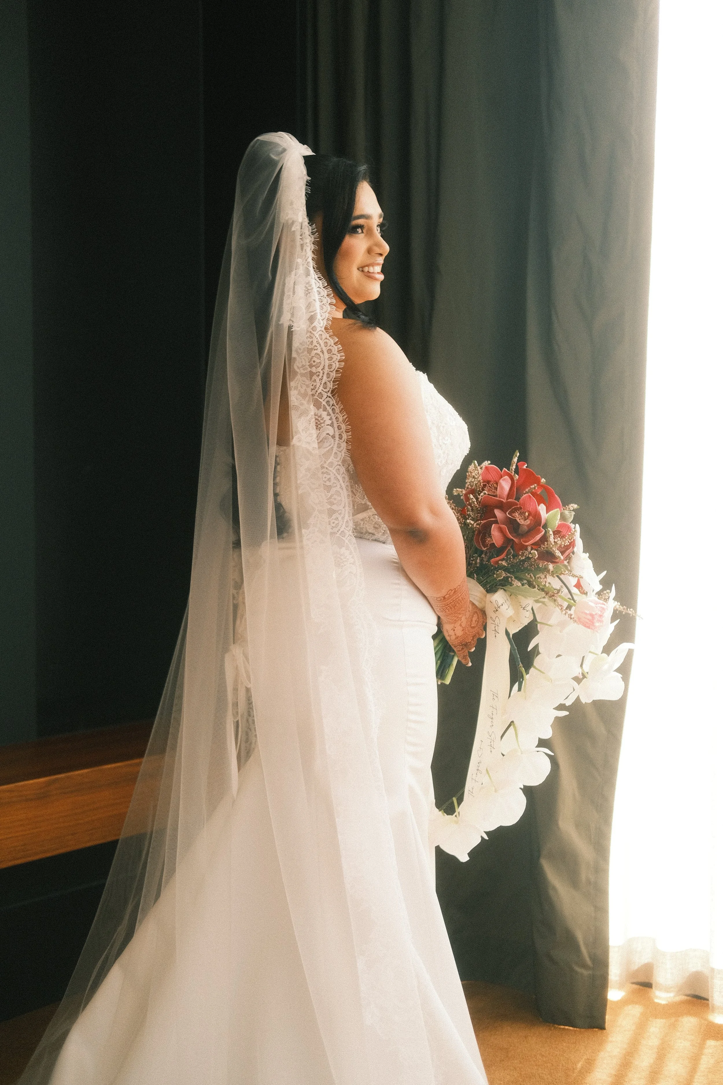 Moomica_Hotel - Moom & Russ 18.09.2026 5.jpg