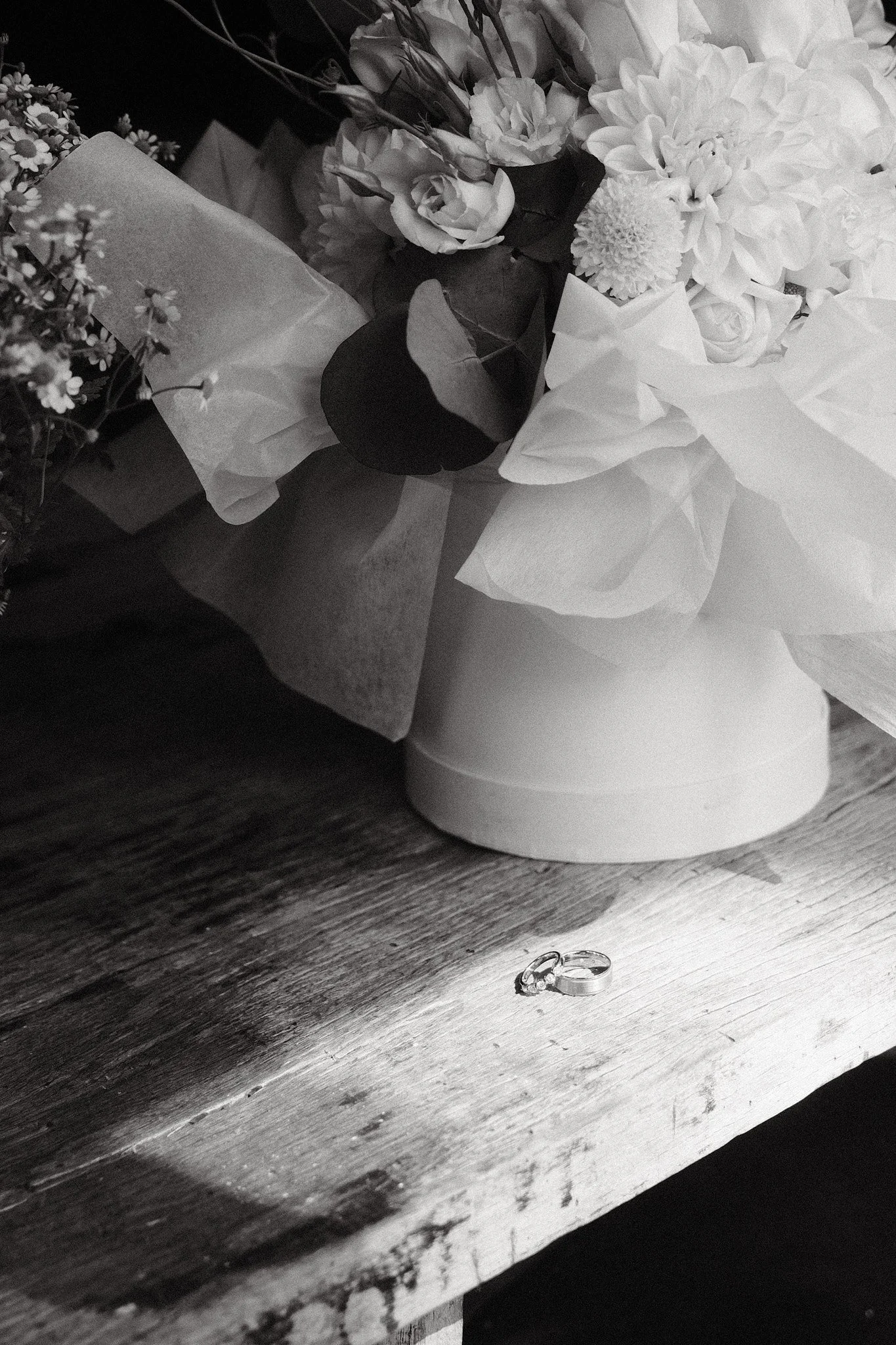 Detail_Rings - Loreta & Varol 18.jpg