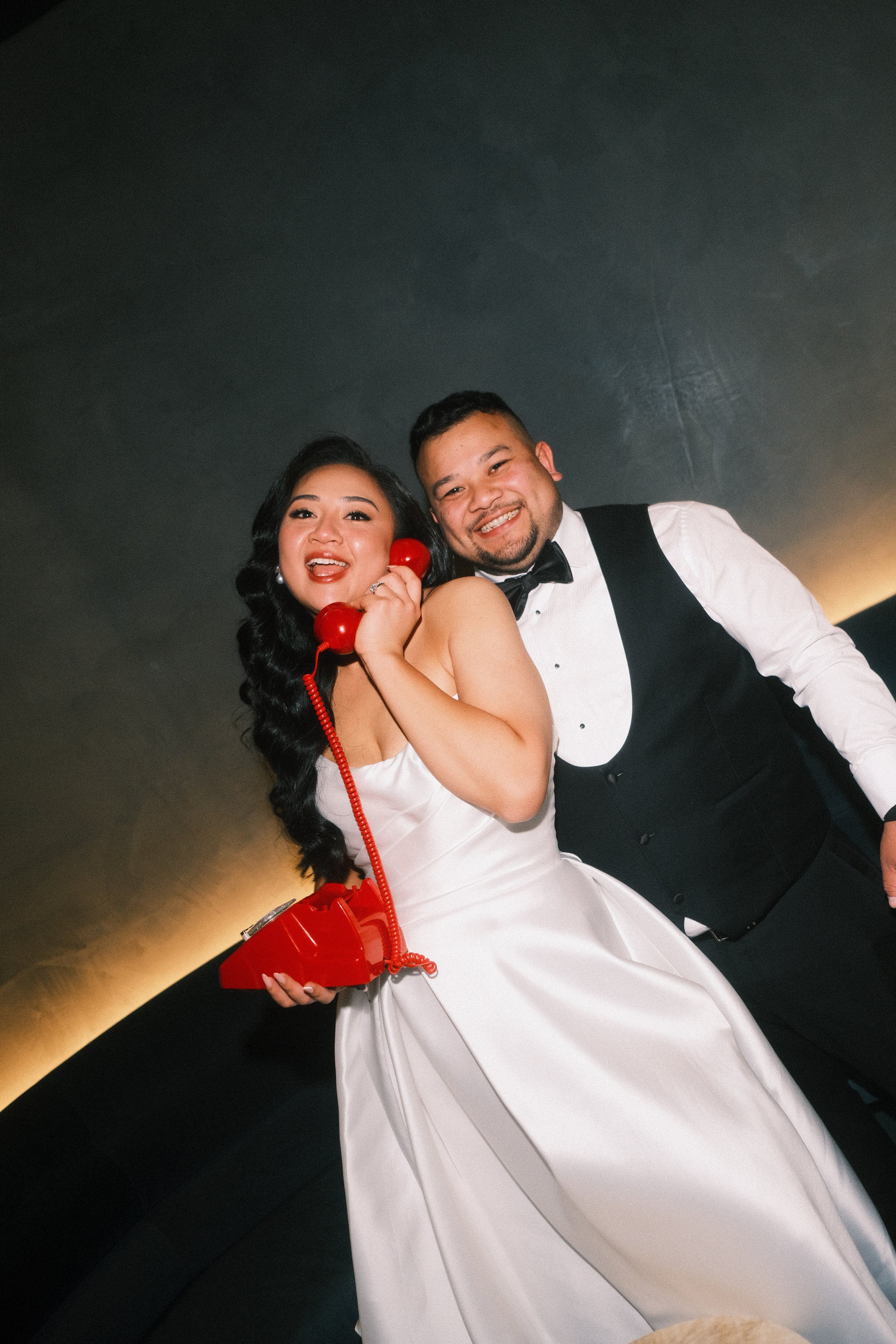 Couple_Phone - A&M 29.08.2026 11 1.jpg