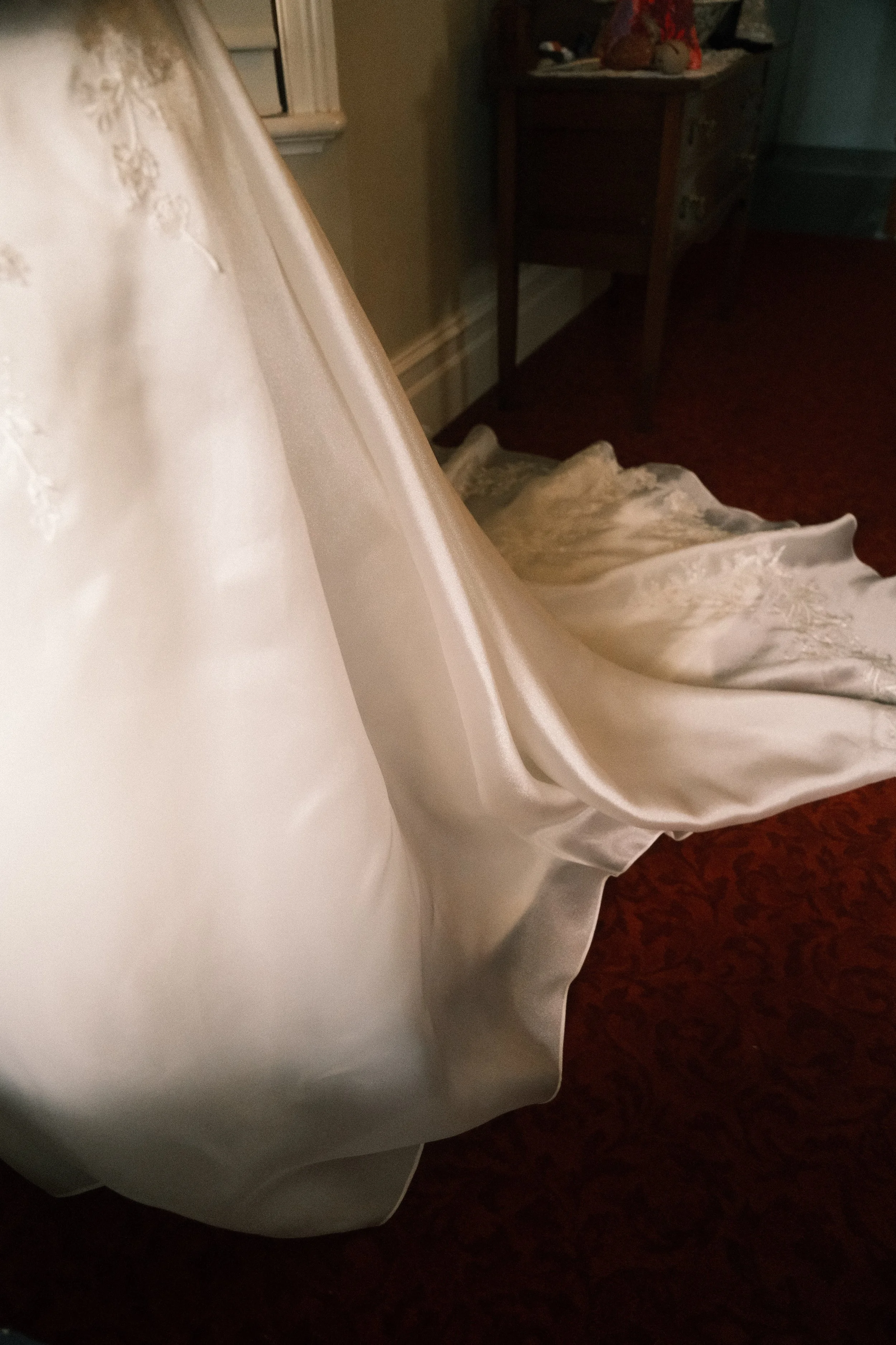 Dress Details_Oaks - Heidi & Hakan_15.08.2026 4.jpg