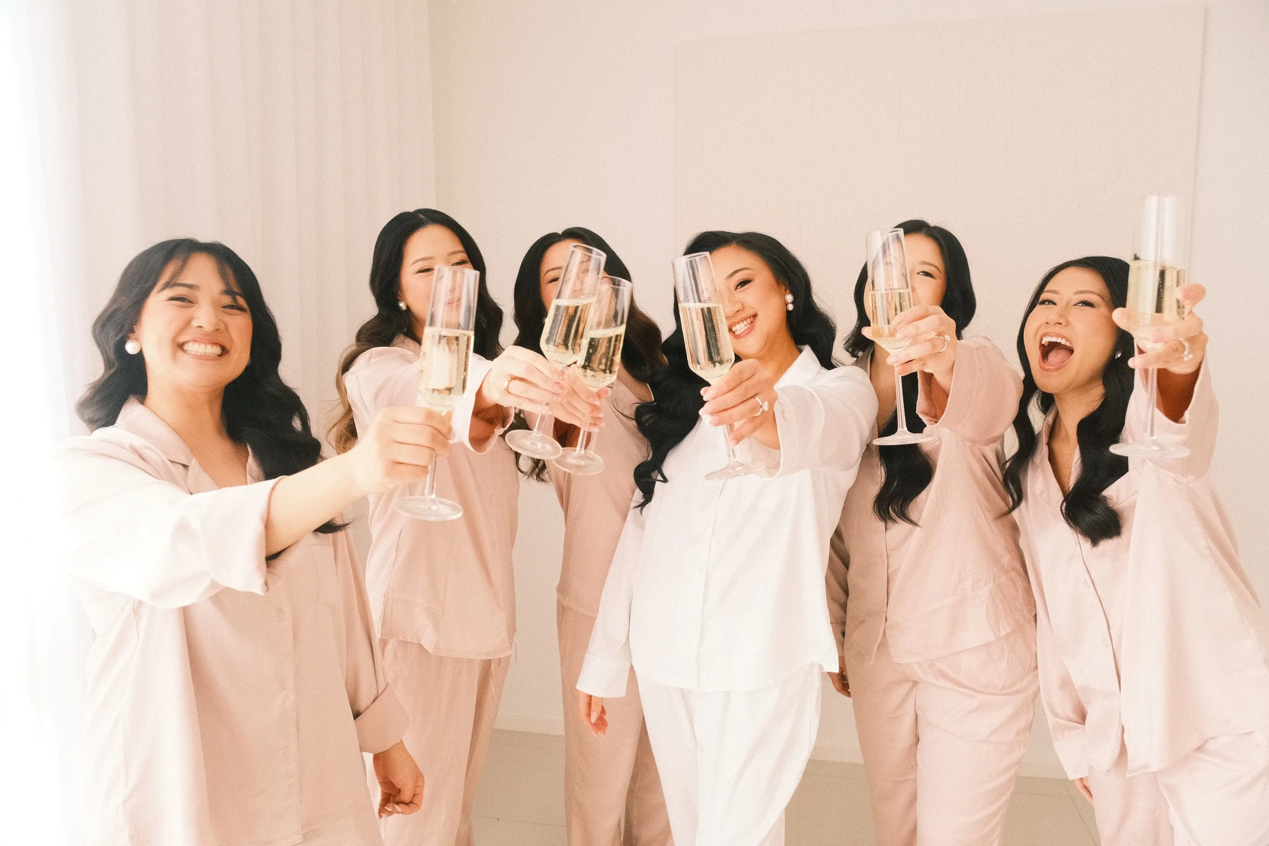 Bridesmaids_Home - A&M 29.08.2026 12.jpg