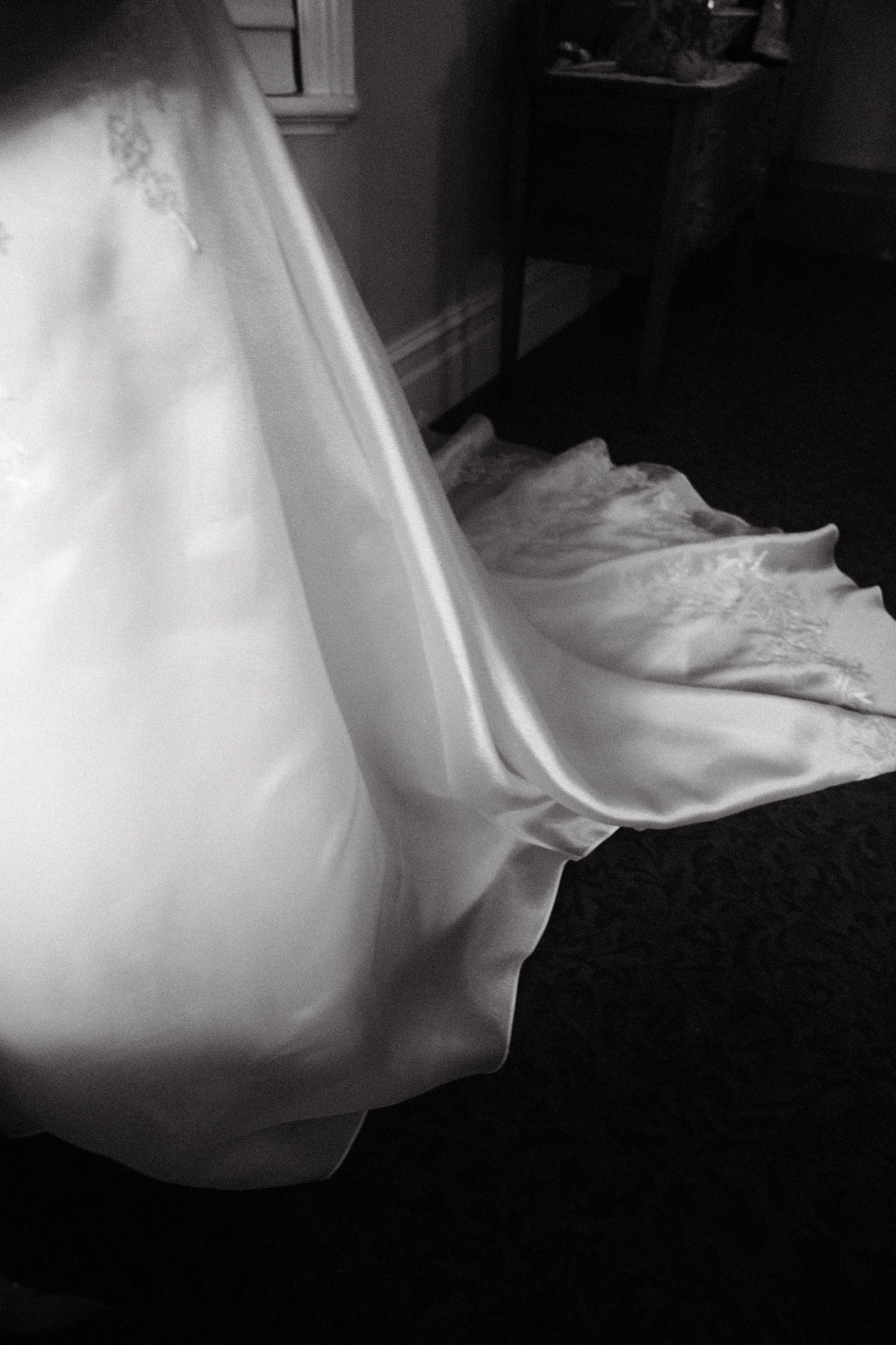 Dress Details_Oaks - Heidi & Hakan_15.08.2026 3.jpg