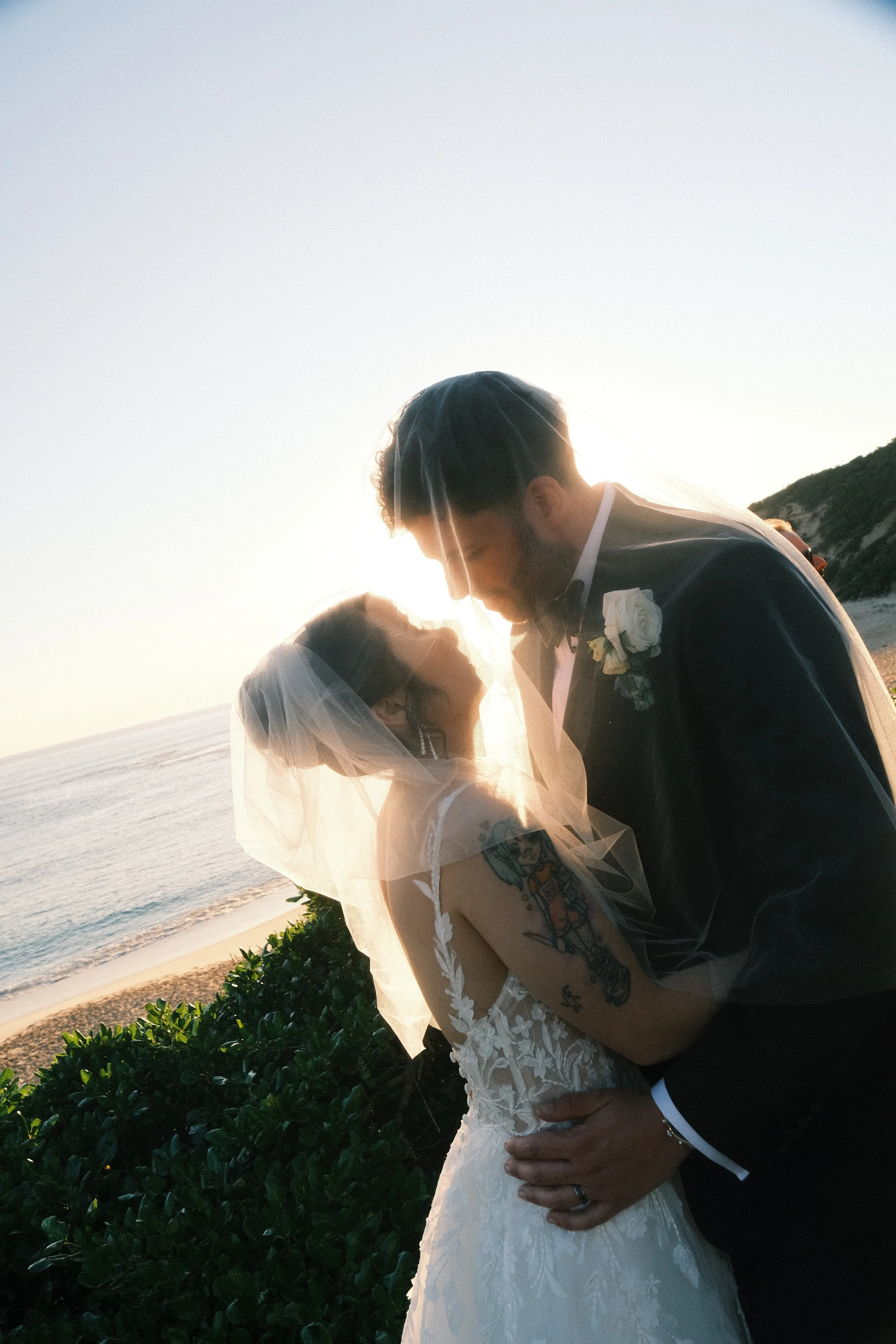 Couple Veil_Photos2 - H&E 18.10.2026 4.jpg