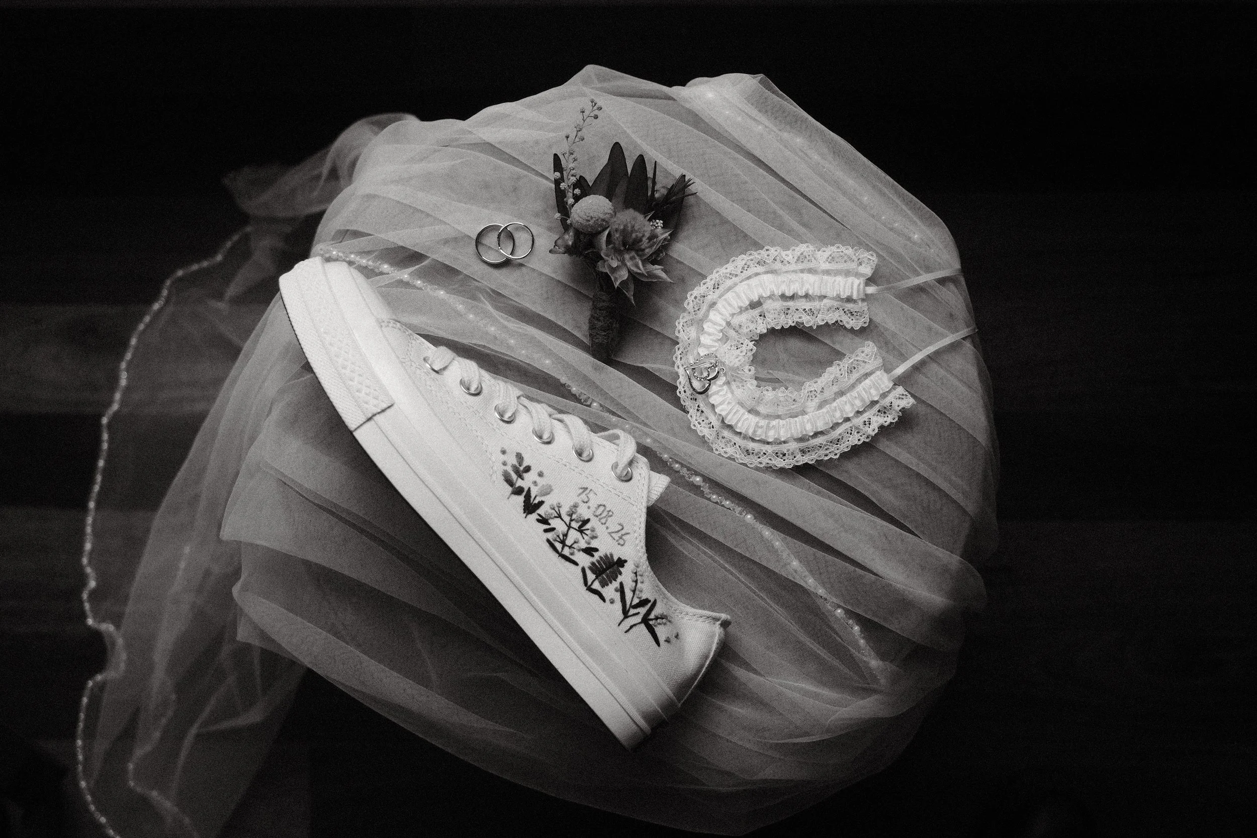 Flat Lay - Heidi & Hakan_15.08.2026 2.jpg