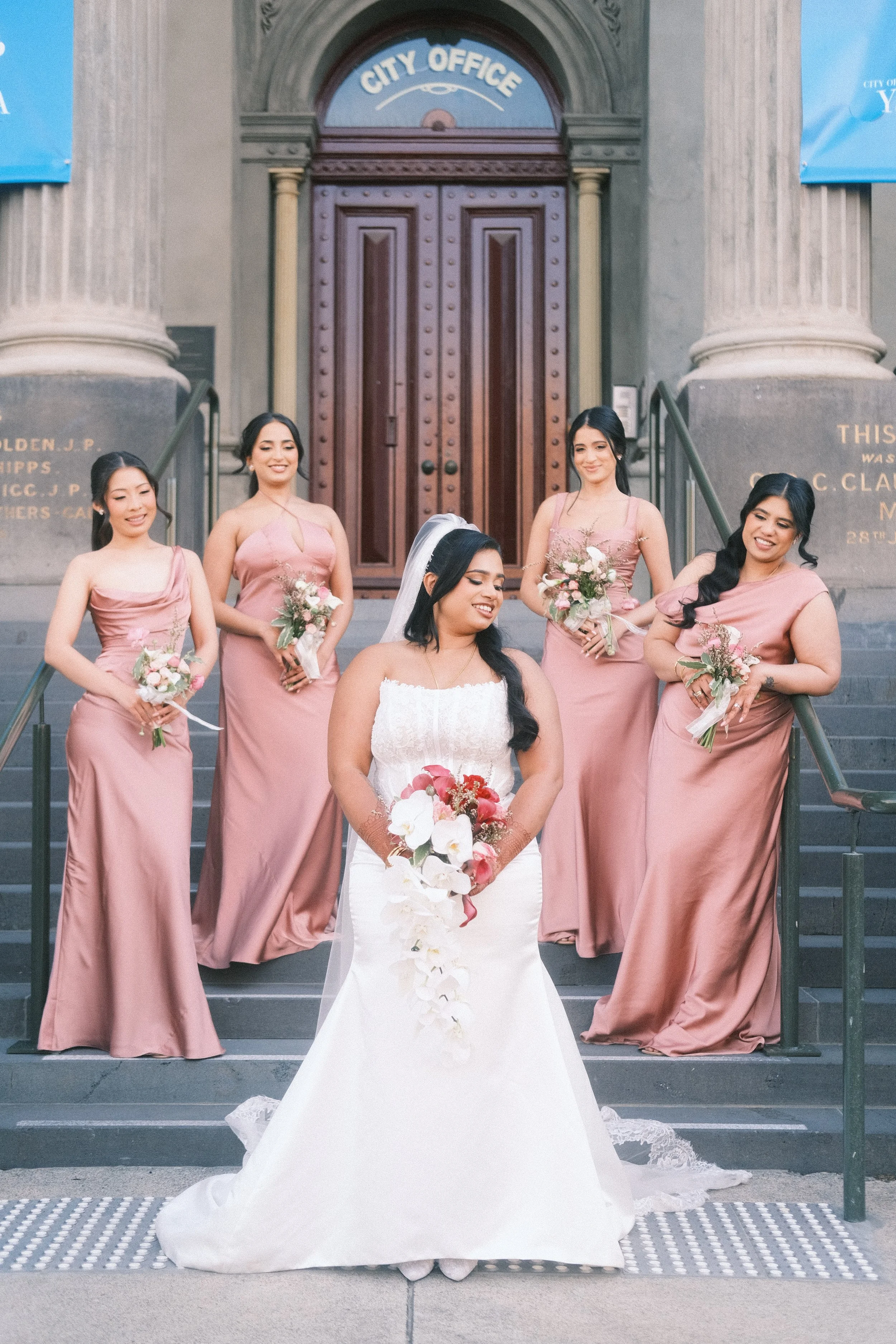 Bride + Maids_Townhall - Moom & Russ 18.09.2026 7.jpg