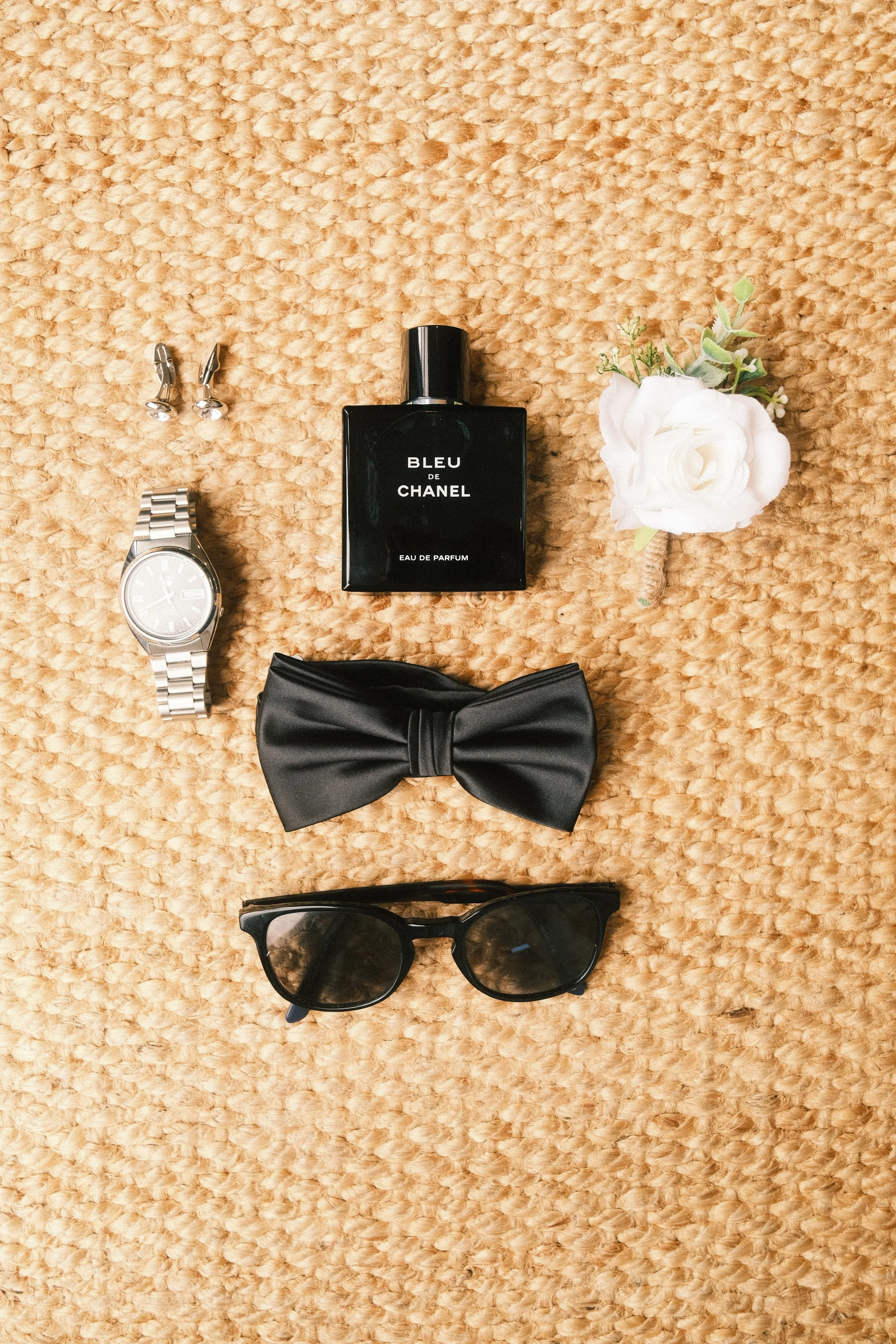 Flat Lay - C&R 19.09.2026 7.jpg