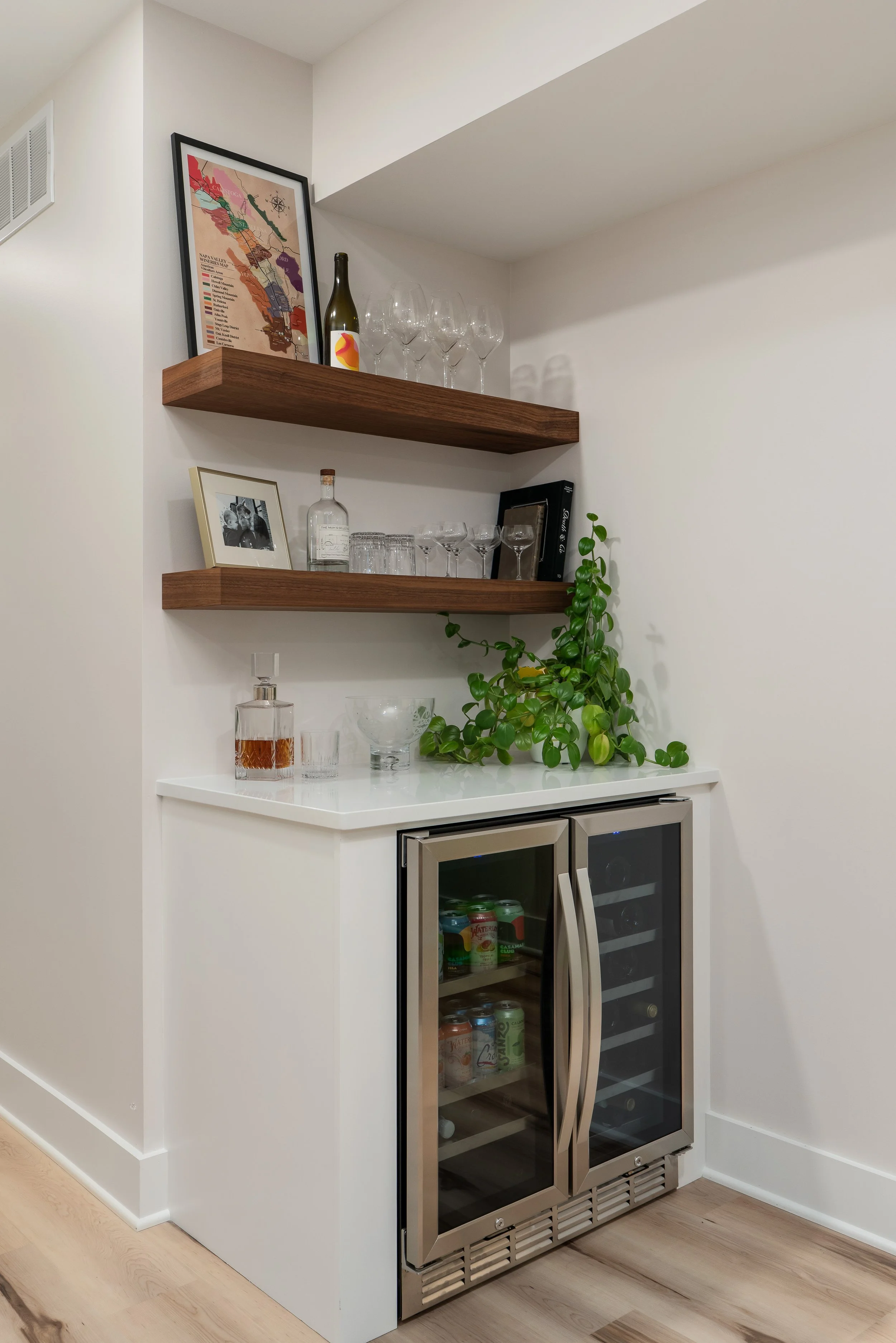 Reynolds Ave Basement_04_web res_.jpg