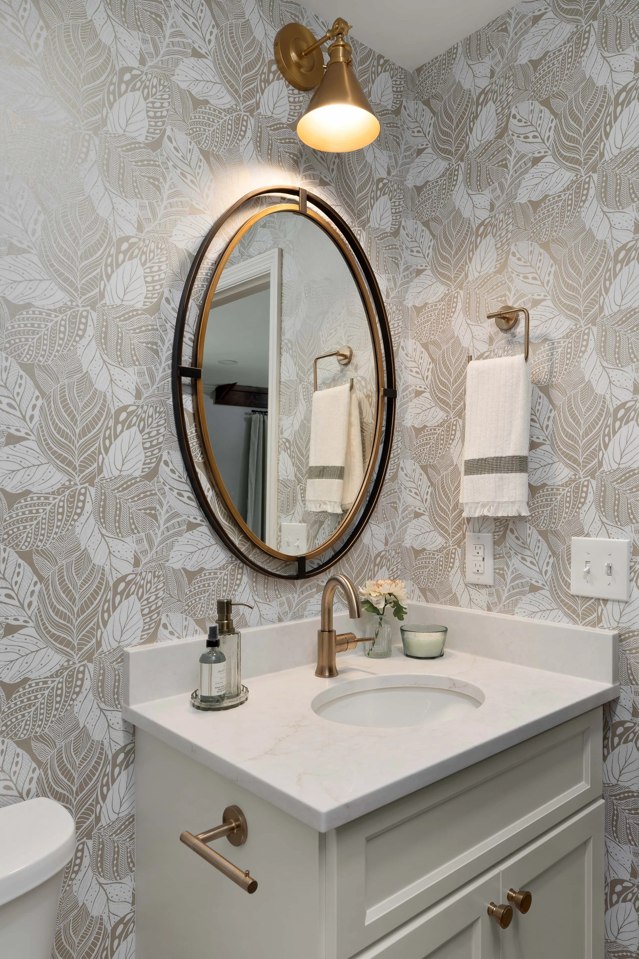 3 Forks Dr Kitchen Pantry Bath_19_web res_.jpg