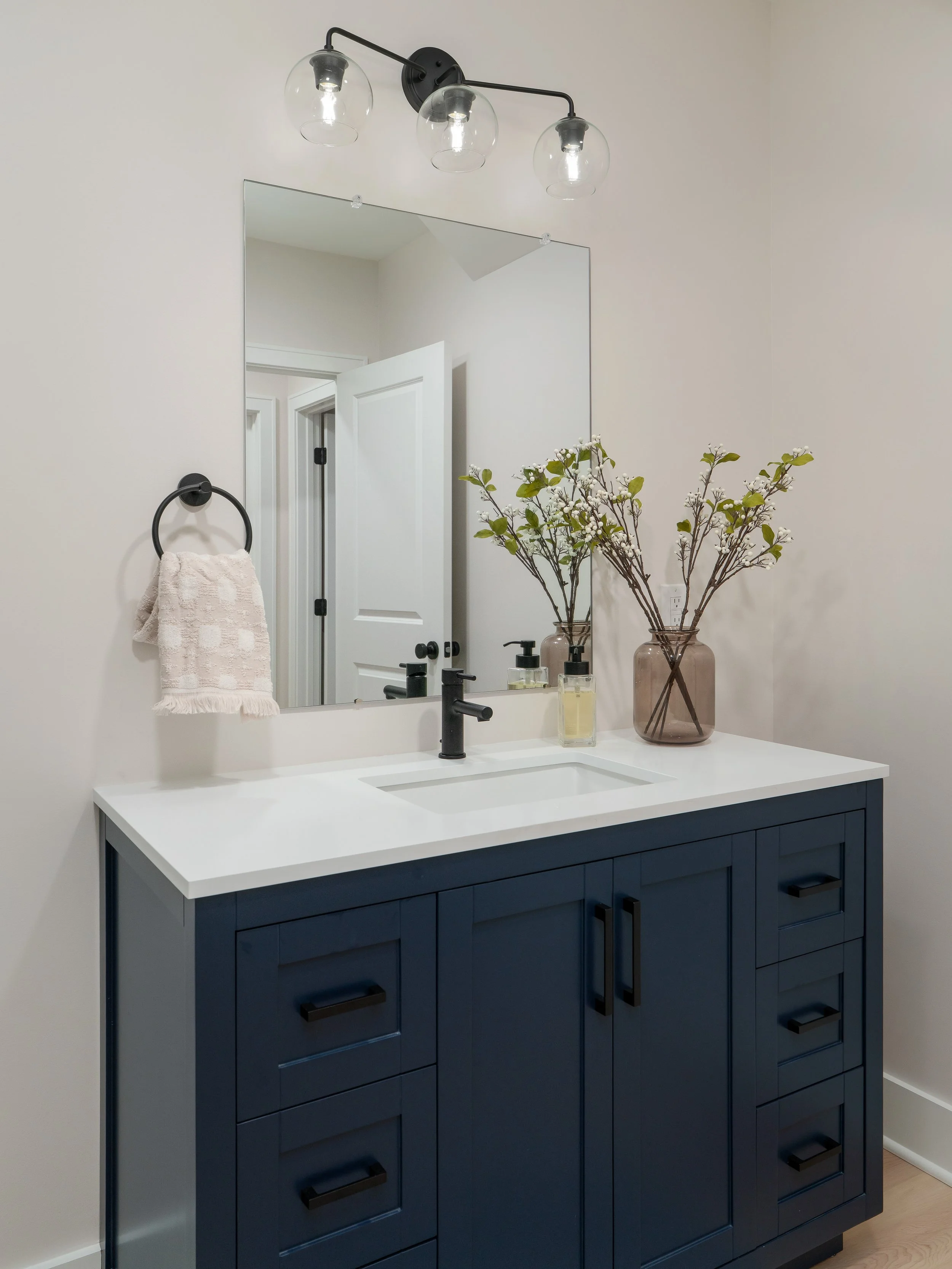 Reynolds Ave Basement_13_web res_.jpg