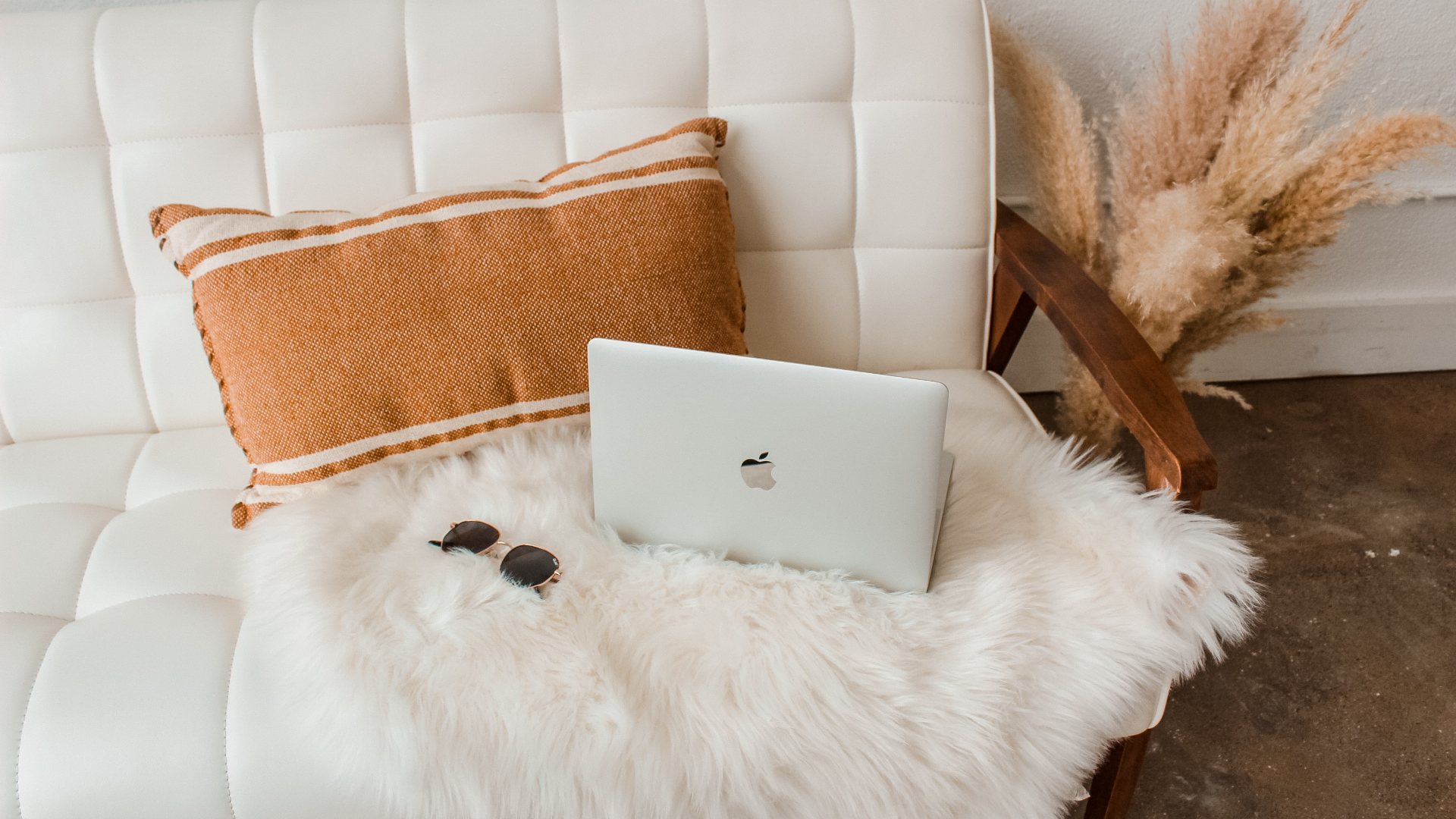 How Social Media Strategy Helps Small Businesses Grow