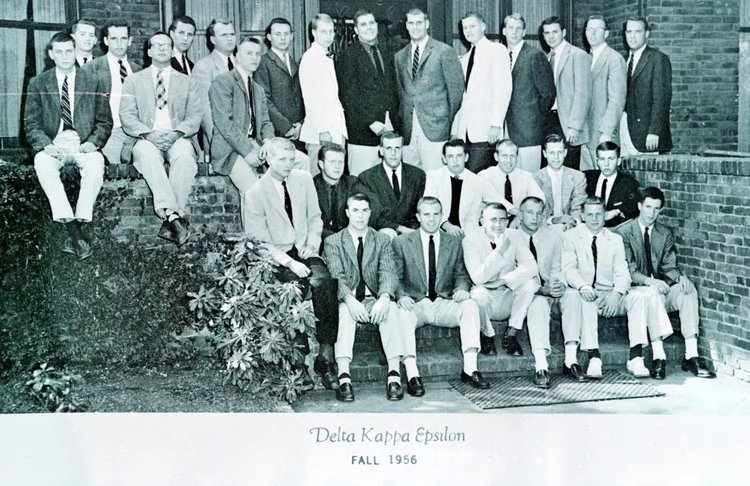 Theta Zeta DKE 1956