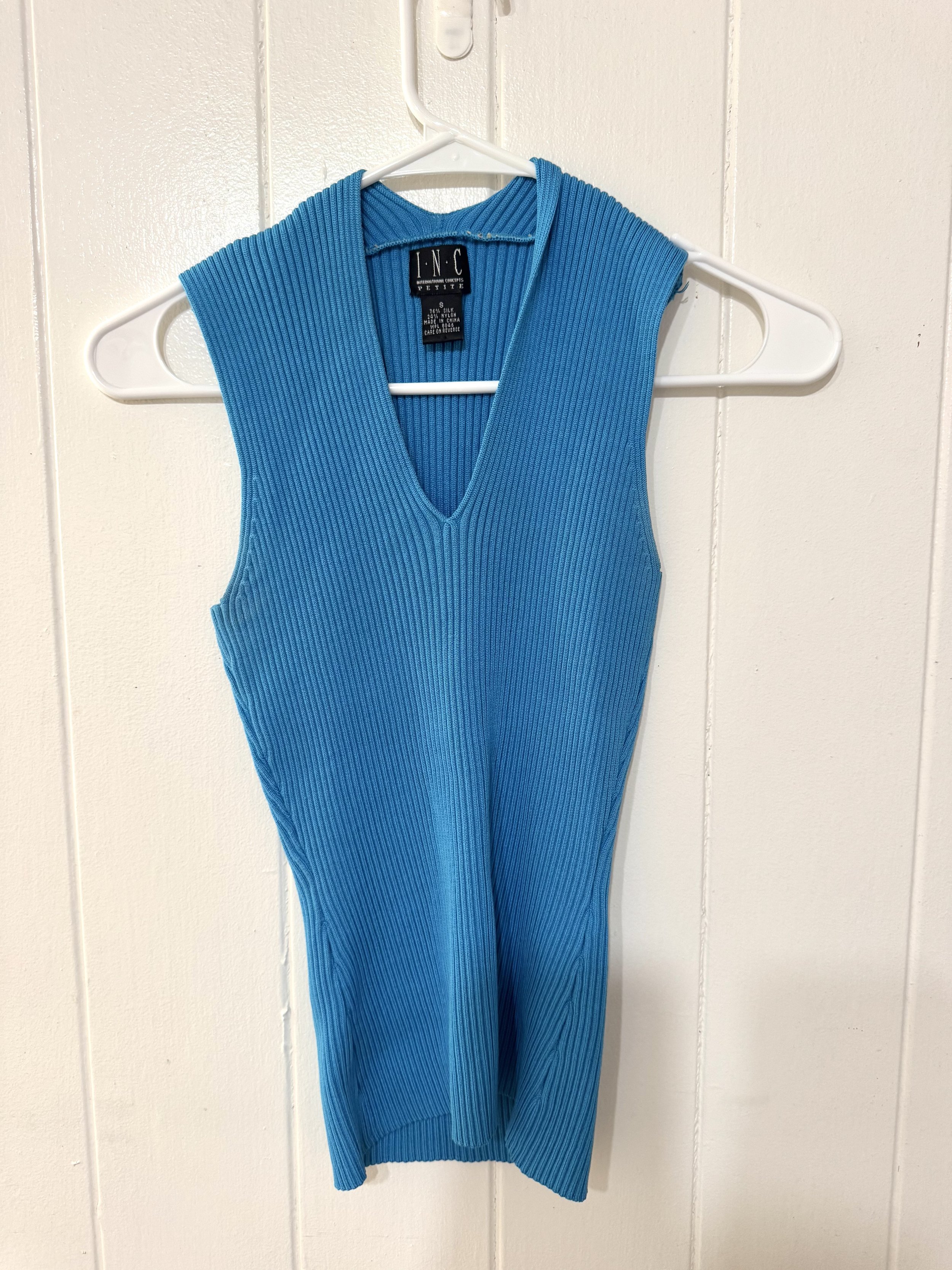 I.N.C Blue Top Small