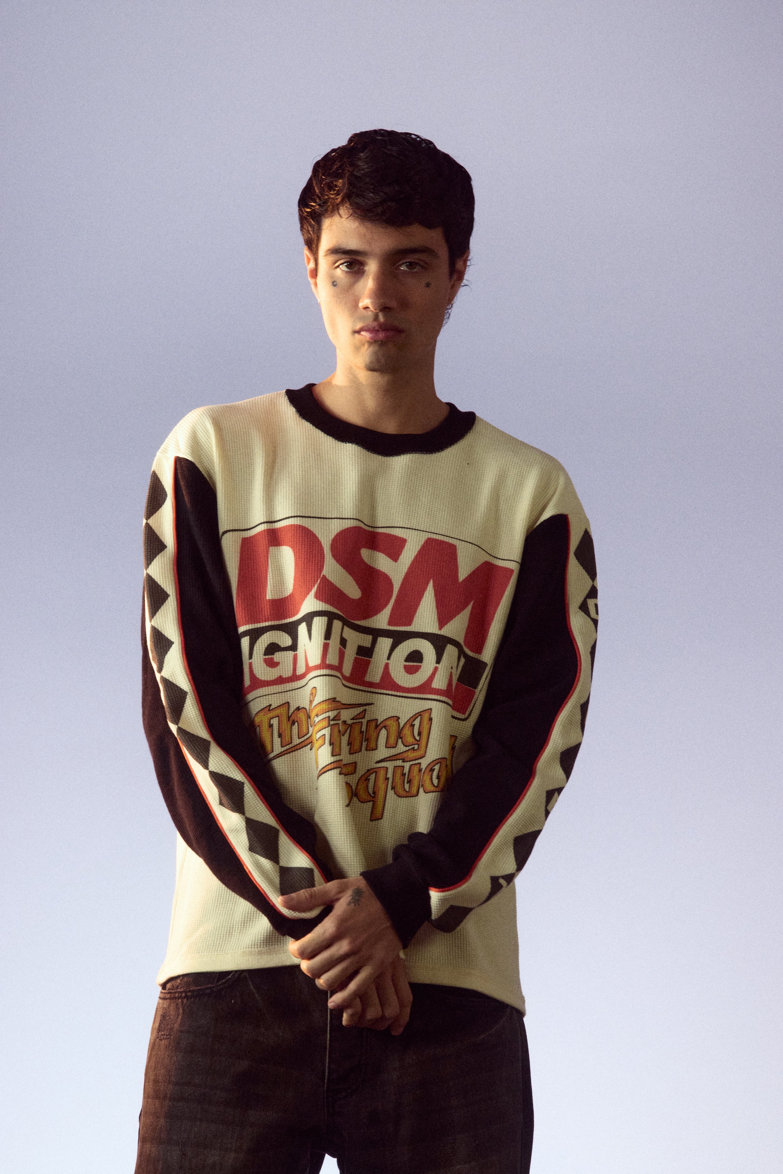 
DIET STARTS MONDAY is redefining modern street luxury through elevated construction and unapologetic messaging, standing as both a reflection of and rebellion against contemporary culture.