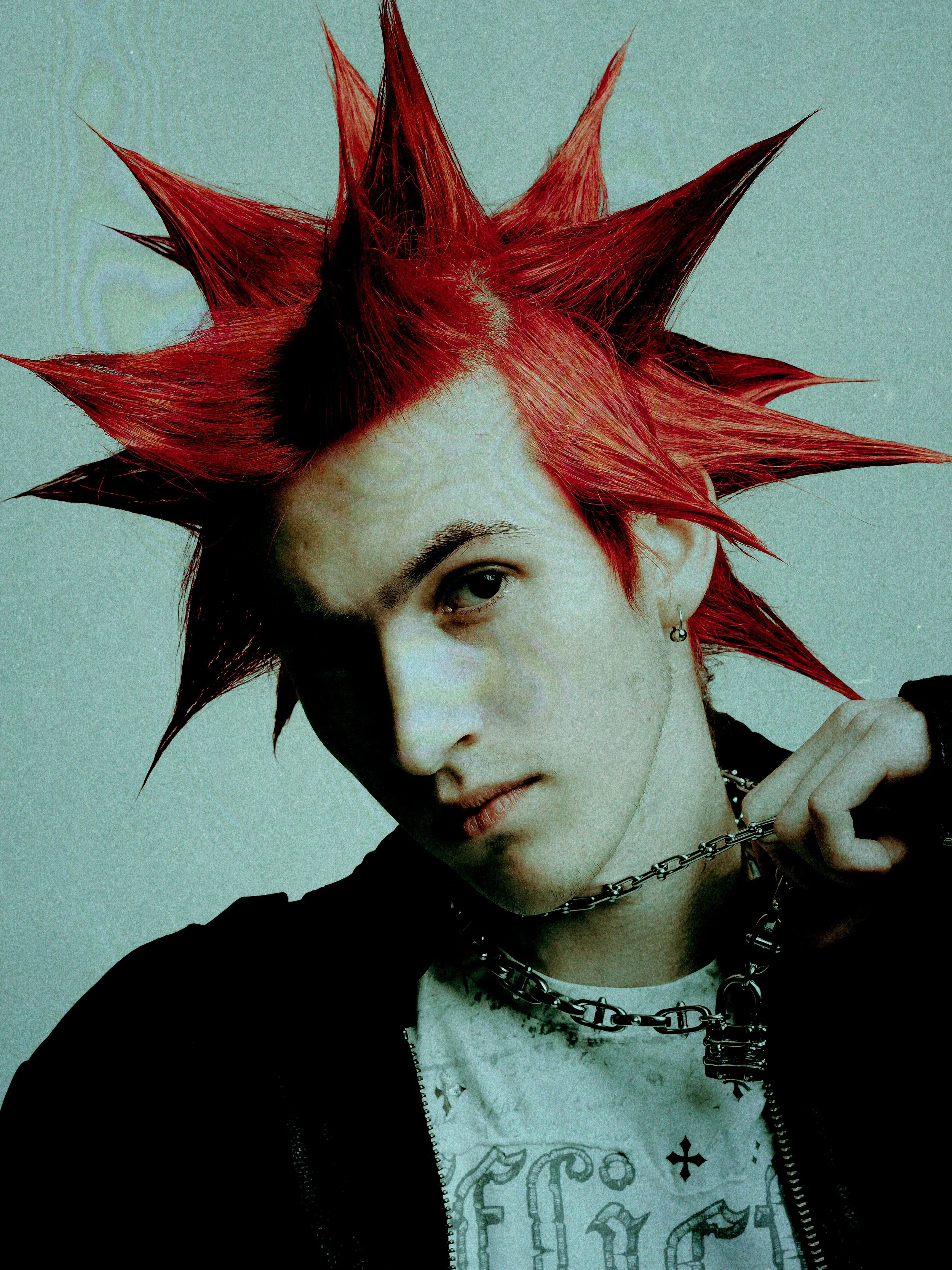 Founded in 2005 as a passion project among friends, AFFLICTION rejects convention and pushes the boundaries of what’s possible. Known worldwide for high-coverage, hand-drawn graphics exploring conflict and contrast, the brand stays true to its core w