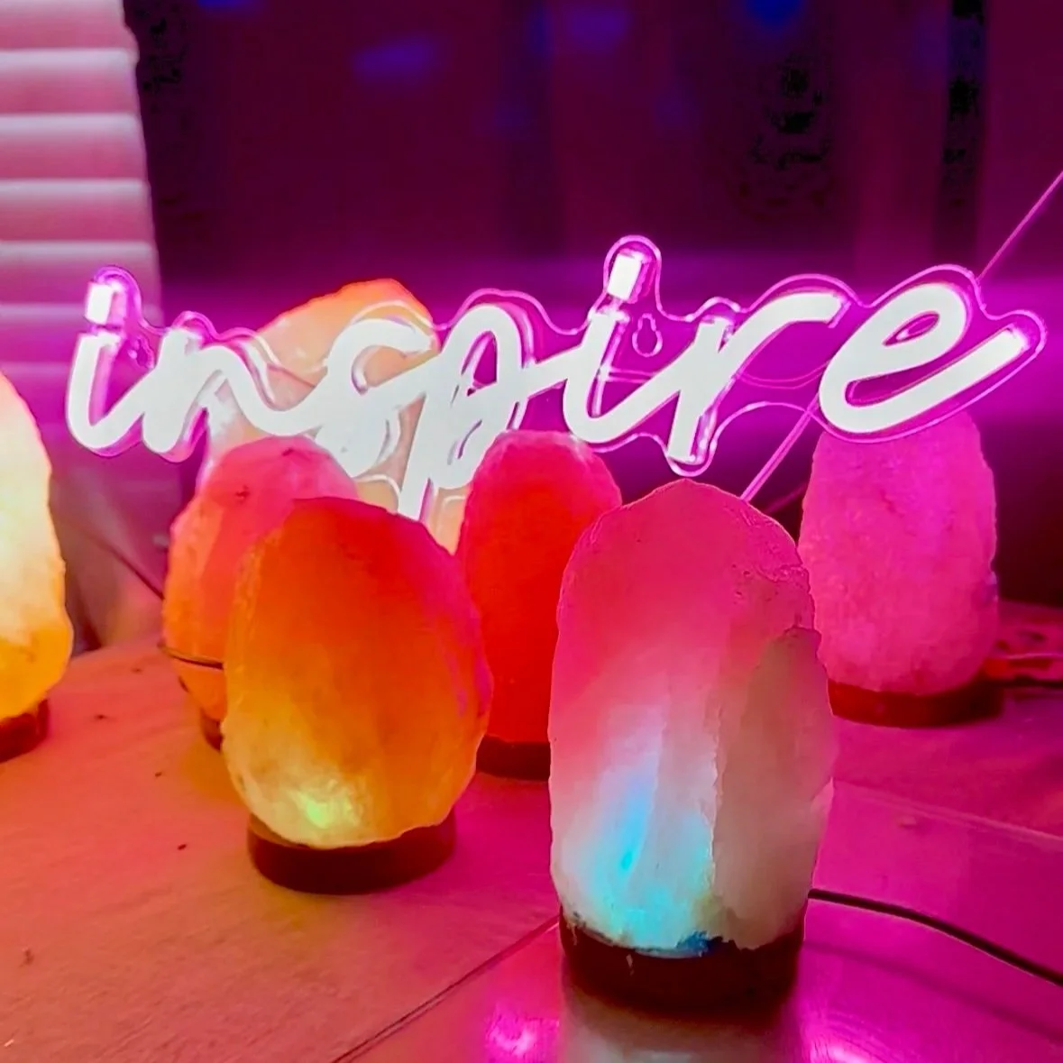 Glowing Himalayan salt lamps favors for goodie bags that change different neon glow colors
