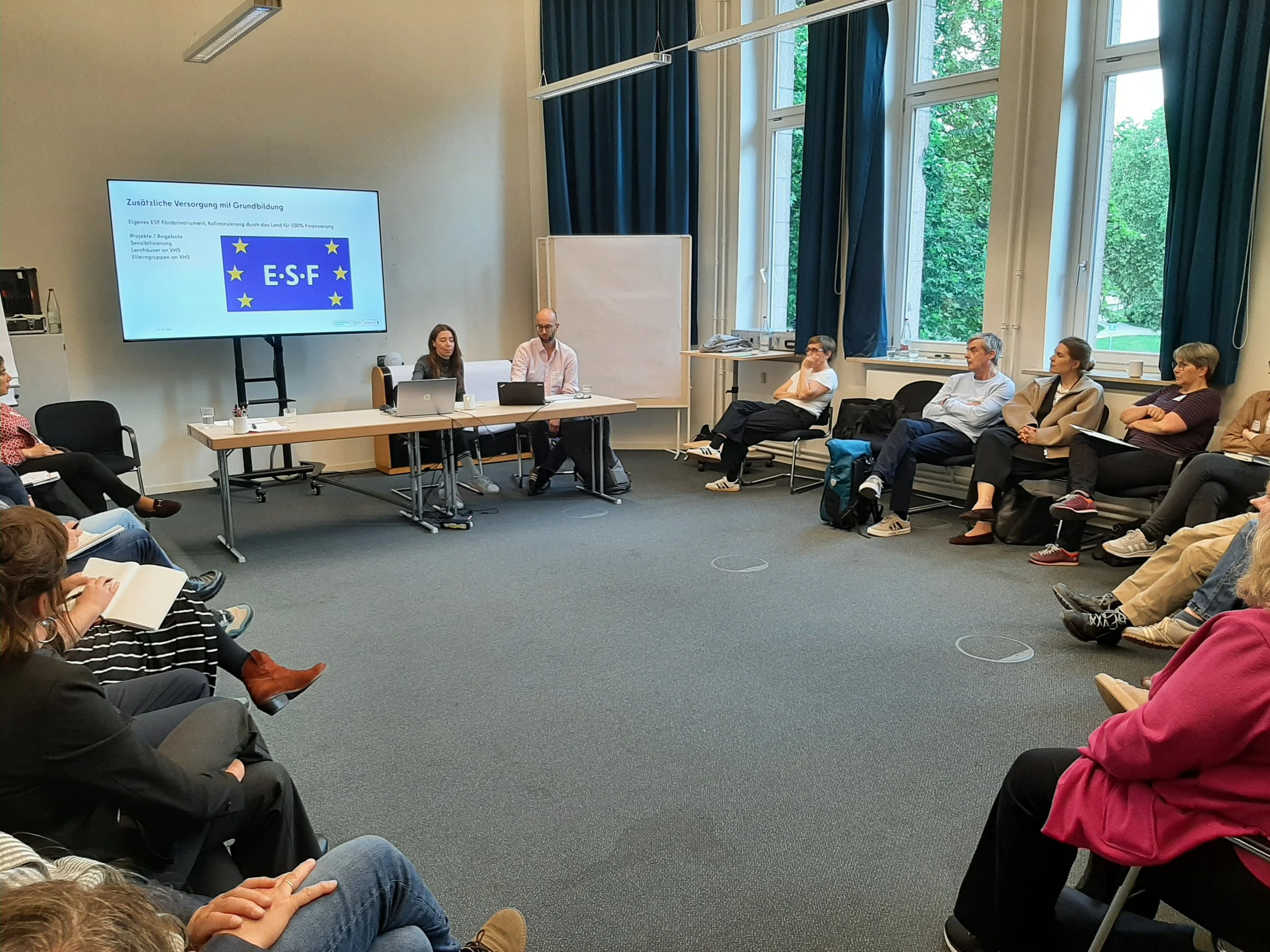 Fachgespräch: „Grundbildung in Hamburg: Erkenntnisse, Empfehlungen und nächste gemeinsame Schritte“